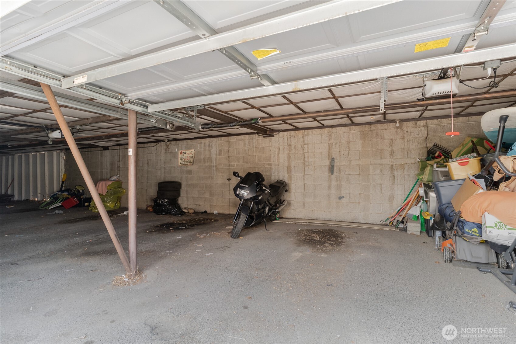 201 Pennsylvania Avenue Unit: 4