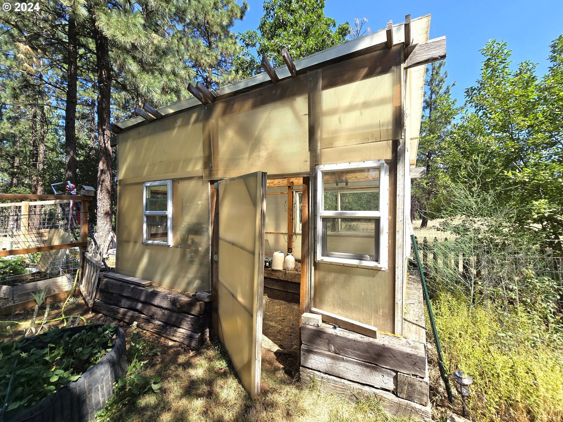 136 Jenkins Creek RD