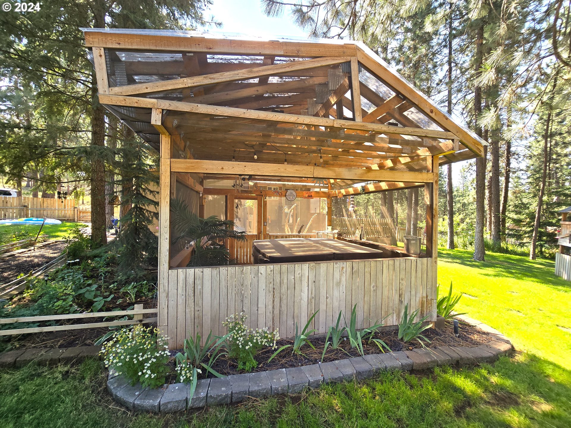 136 Jenkins Creek RD