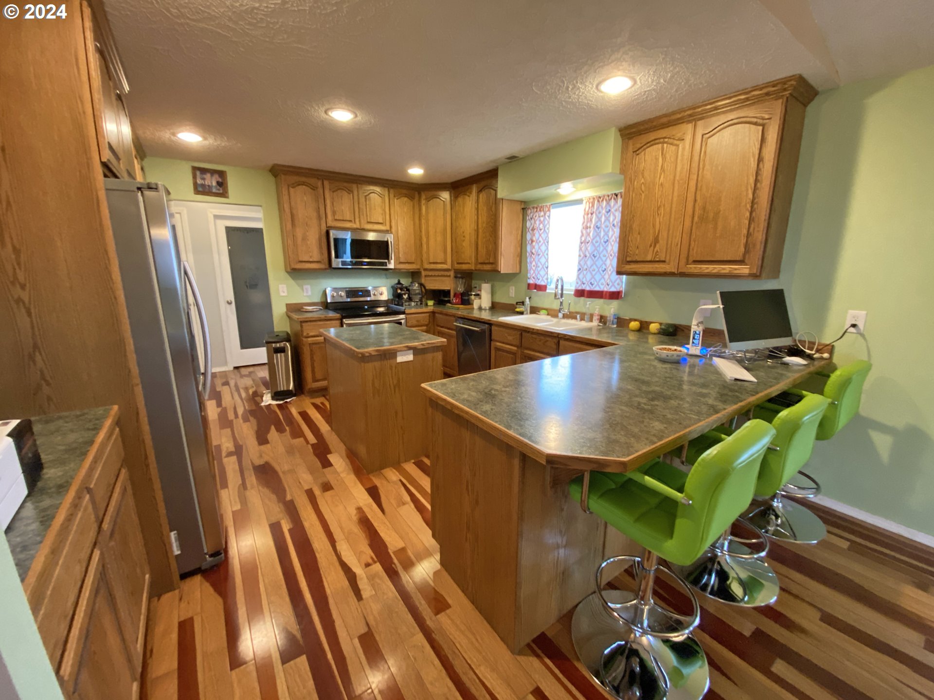 266 Wing RD