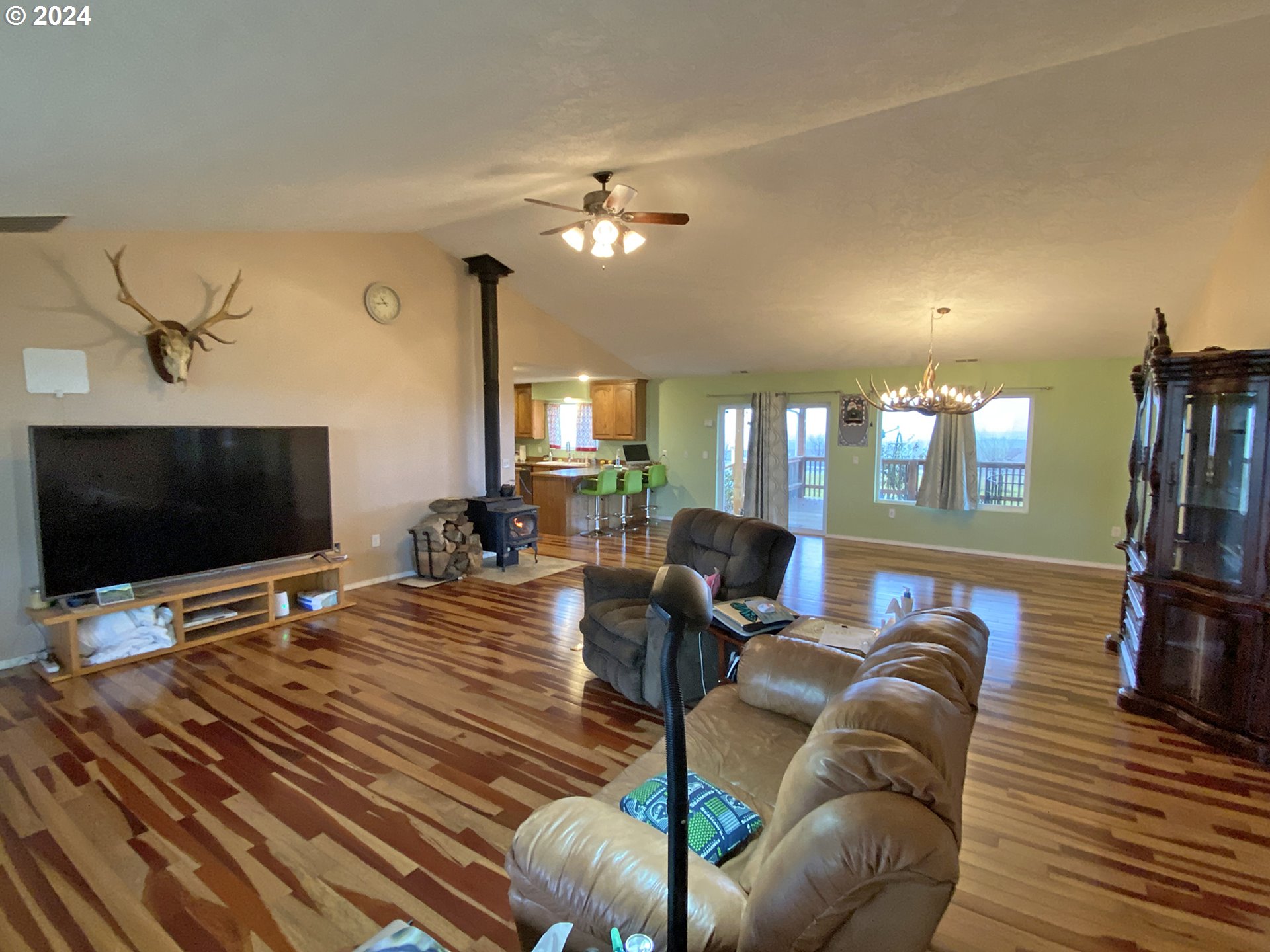 266 Wing RD