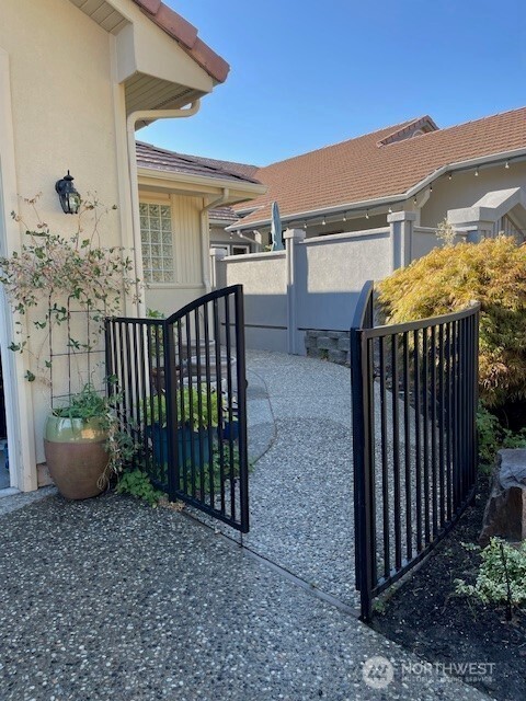 401 19th Street NE Unit: 4