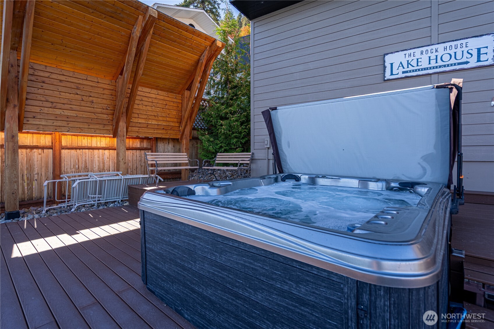 10370 S Lakeshore Rd