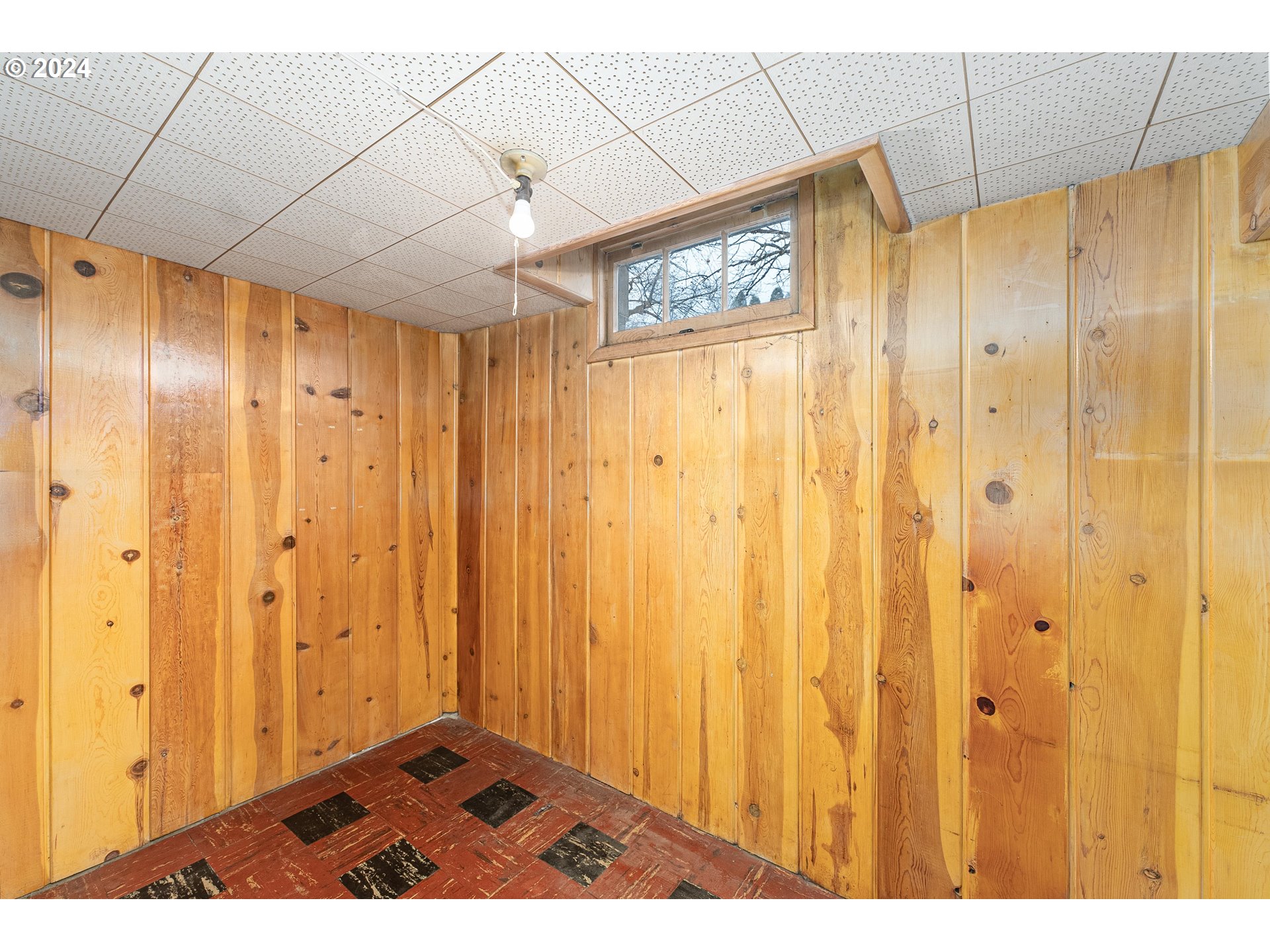 2744 SE 65TH AVE