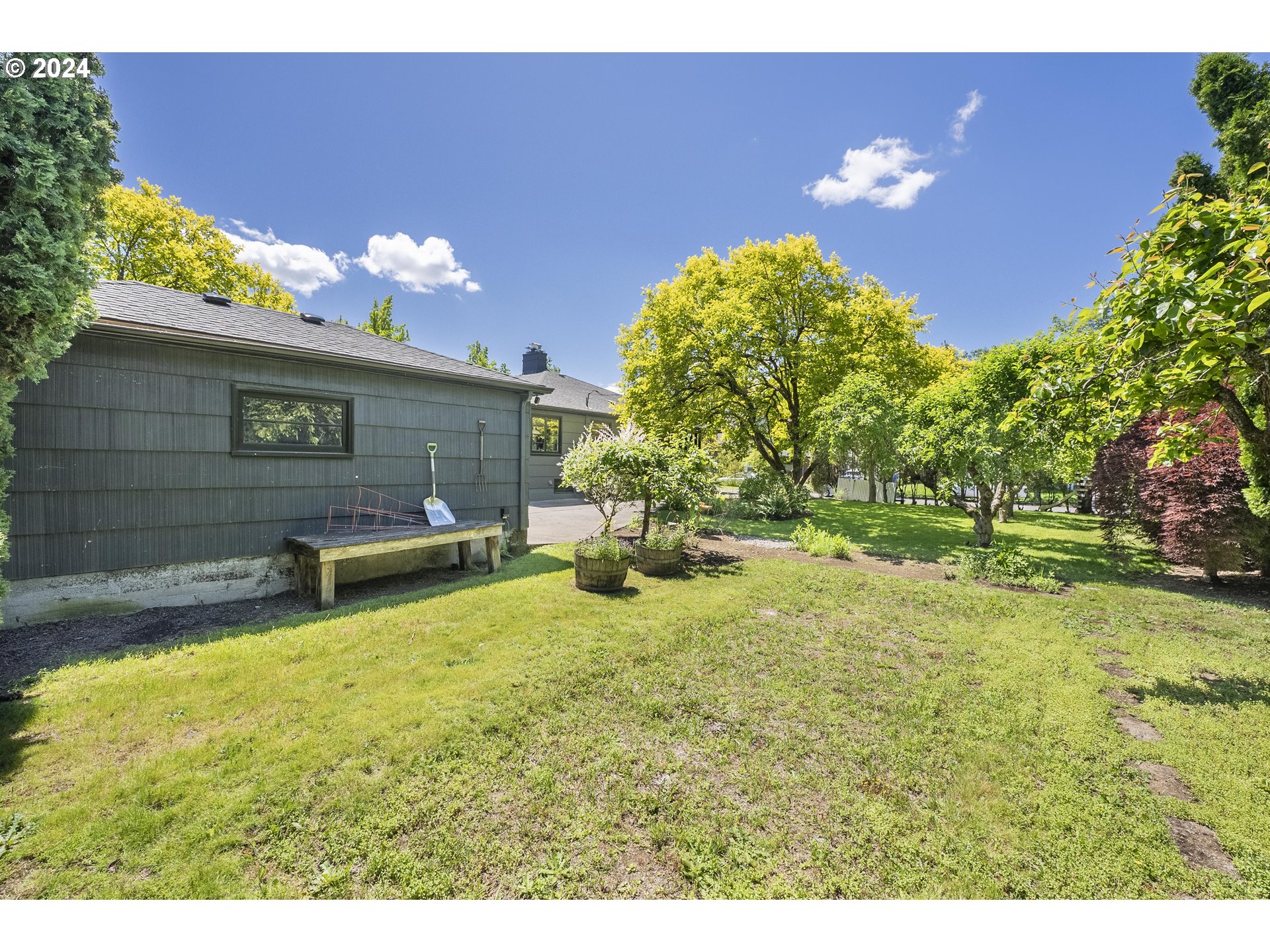 2744 SE 65TH AVE