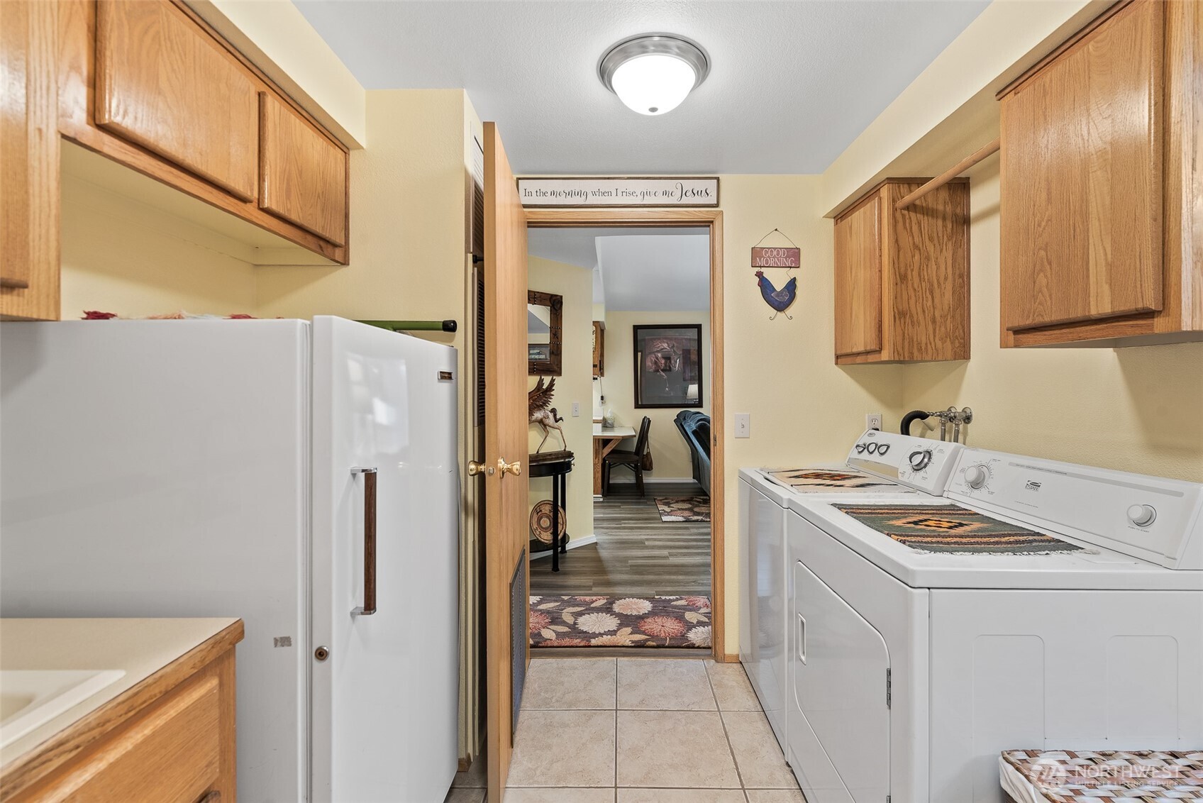 2736 NW Columbia Avenue