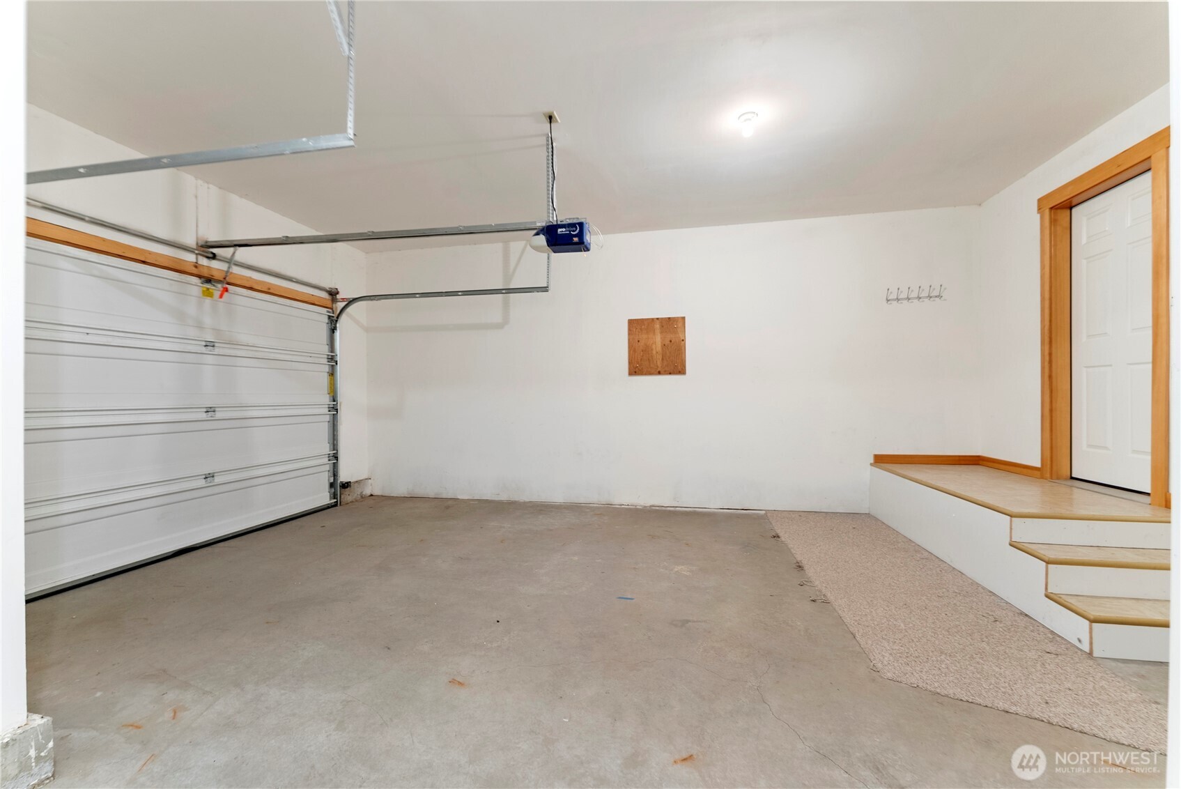 300 Cascadian Court Unit: 15