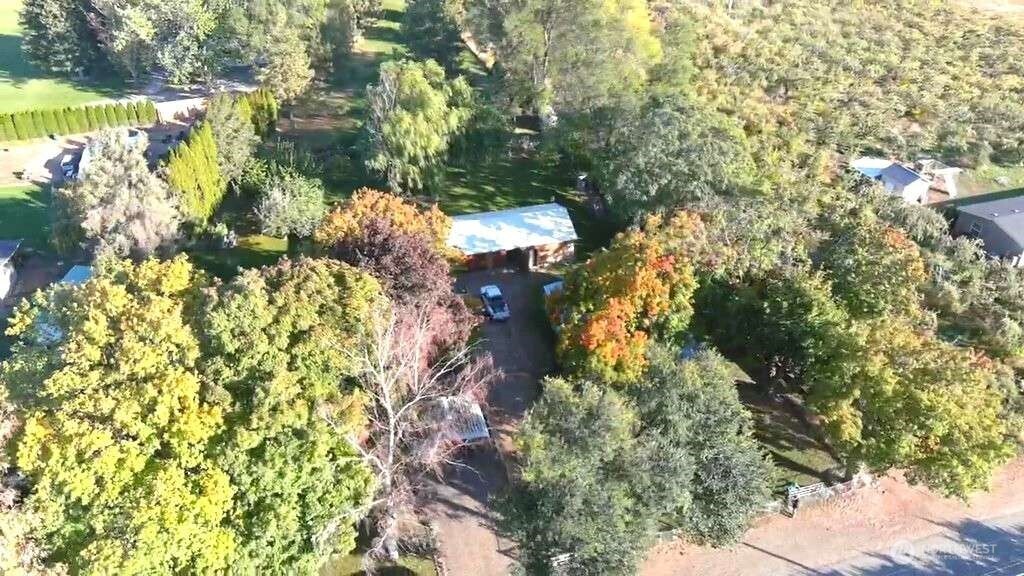 44 Weatherstone Road