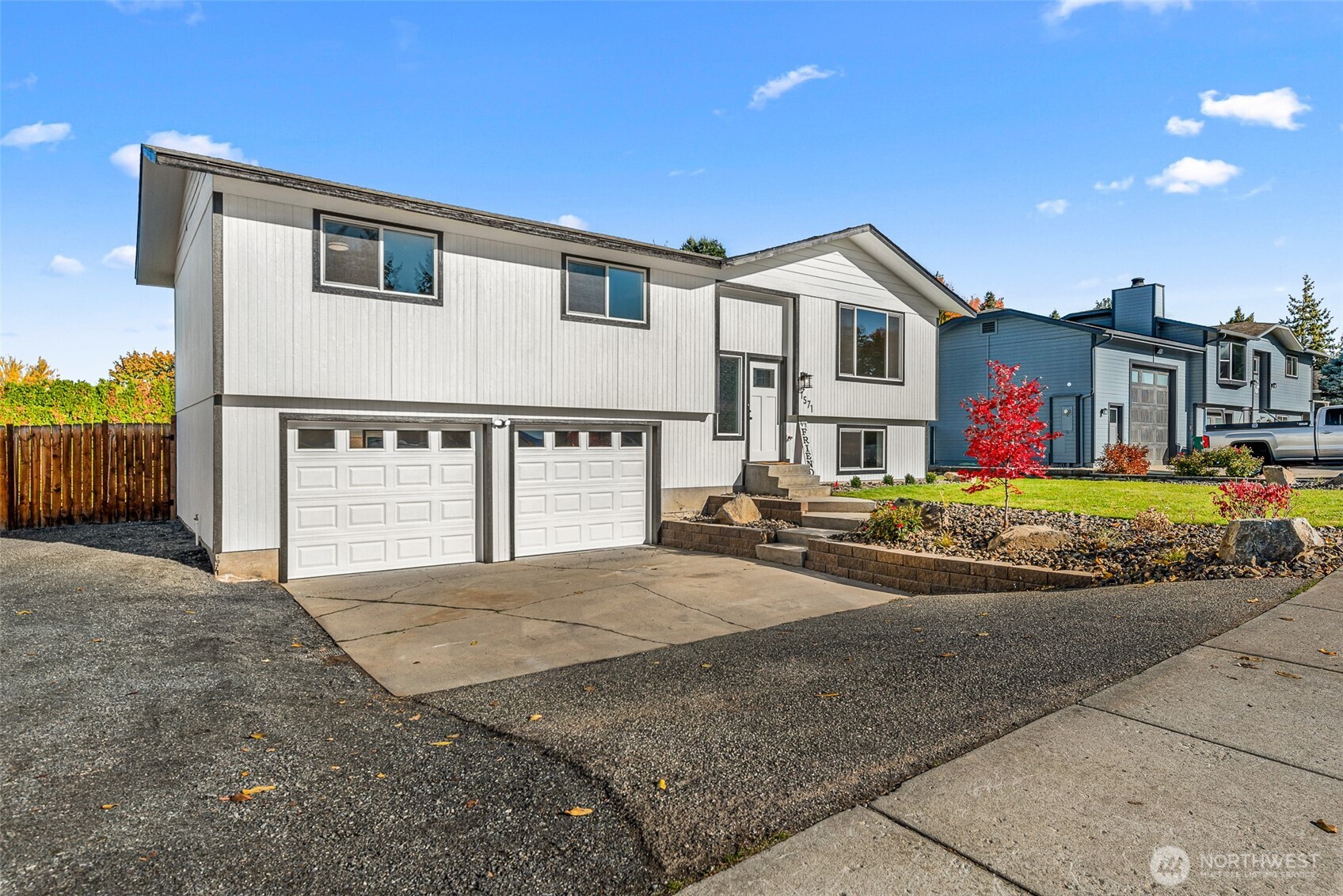 1571 3rd Street SE