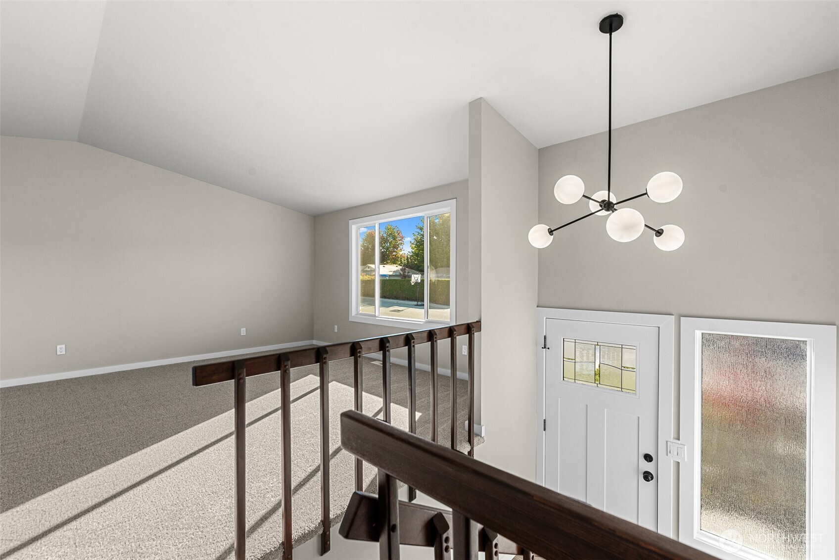 1571 3rd Street SE