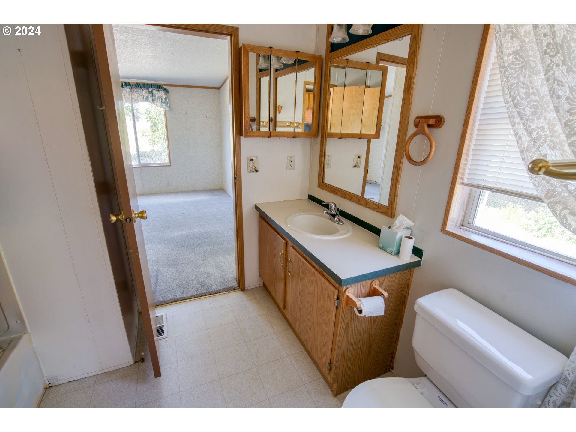 20 WINDLOCH RD