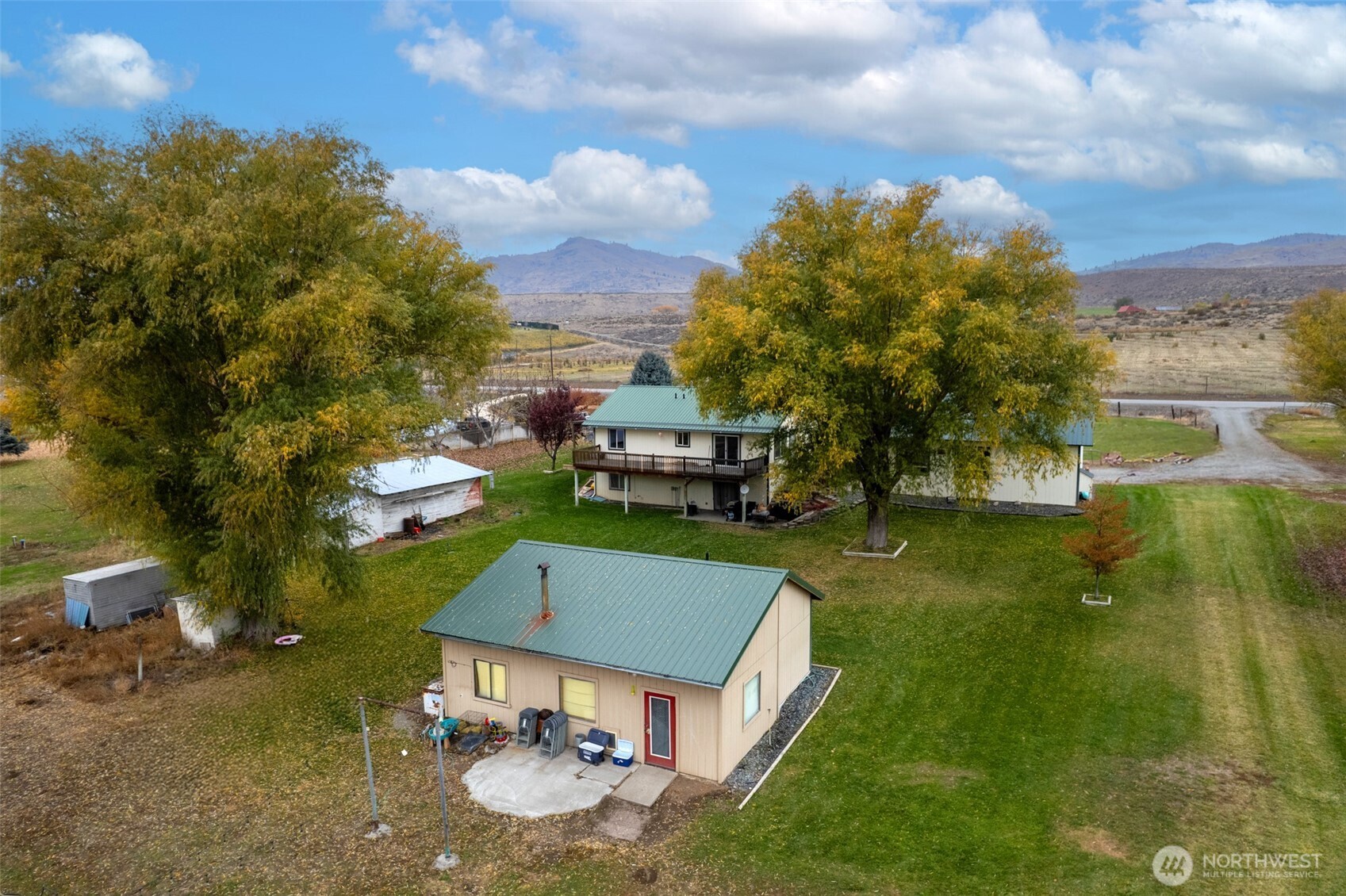 1790 Old Hwy 97