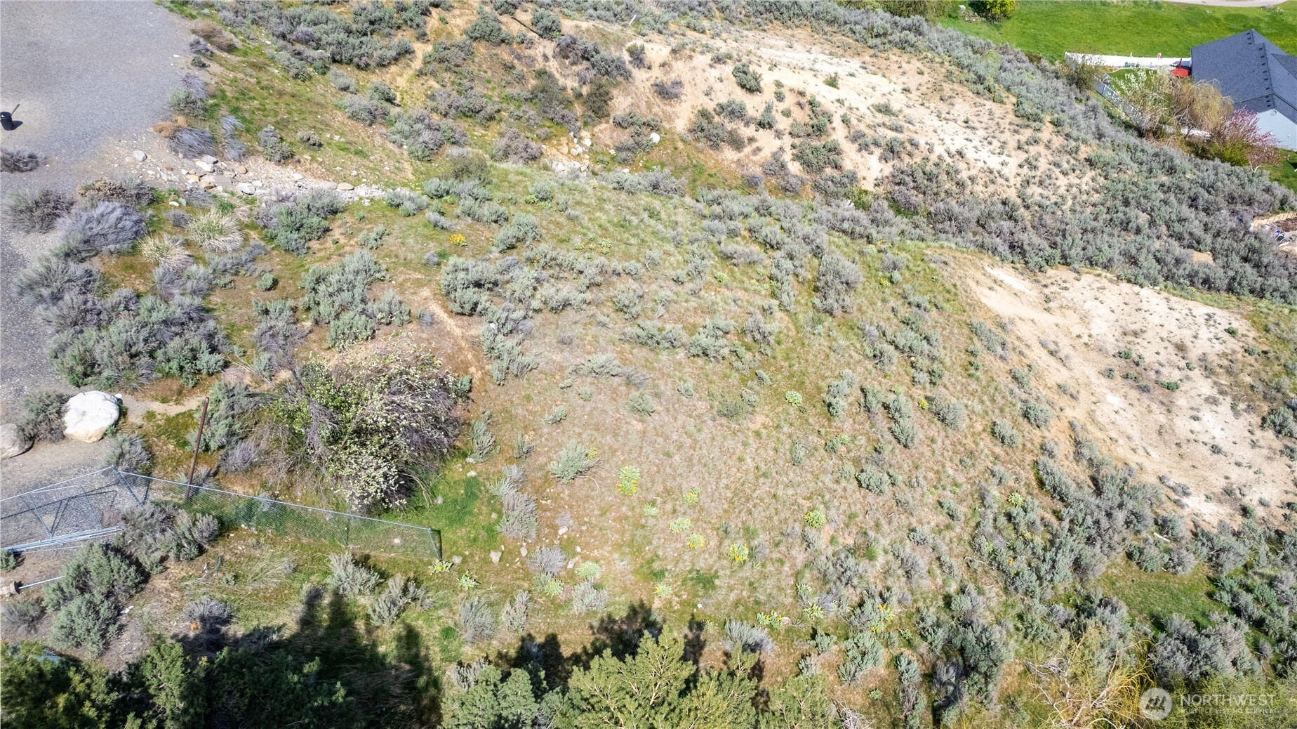 1530 Skyline Drive