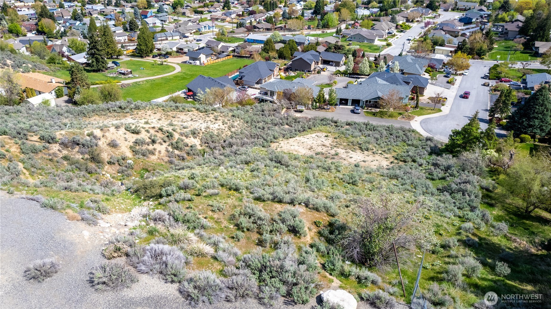 1530 Skyline Drive