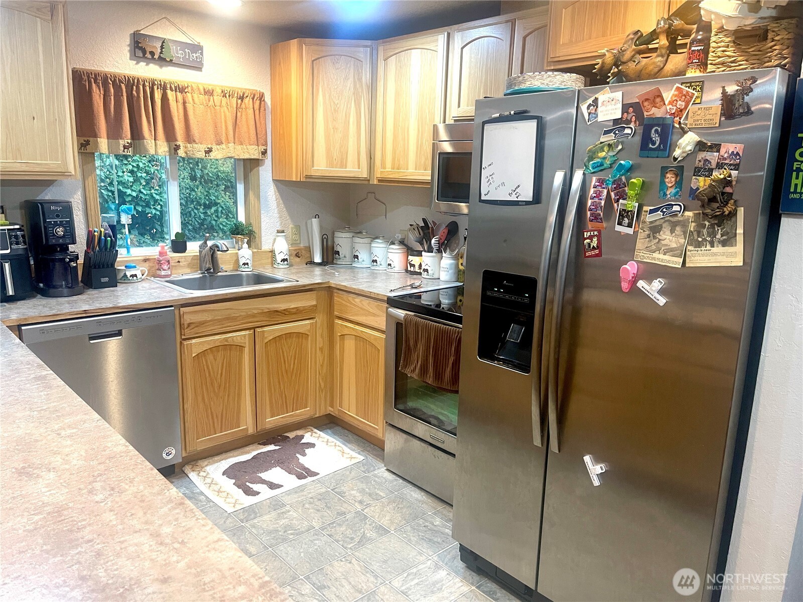 215 Dewberry E
