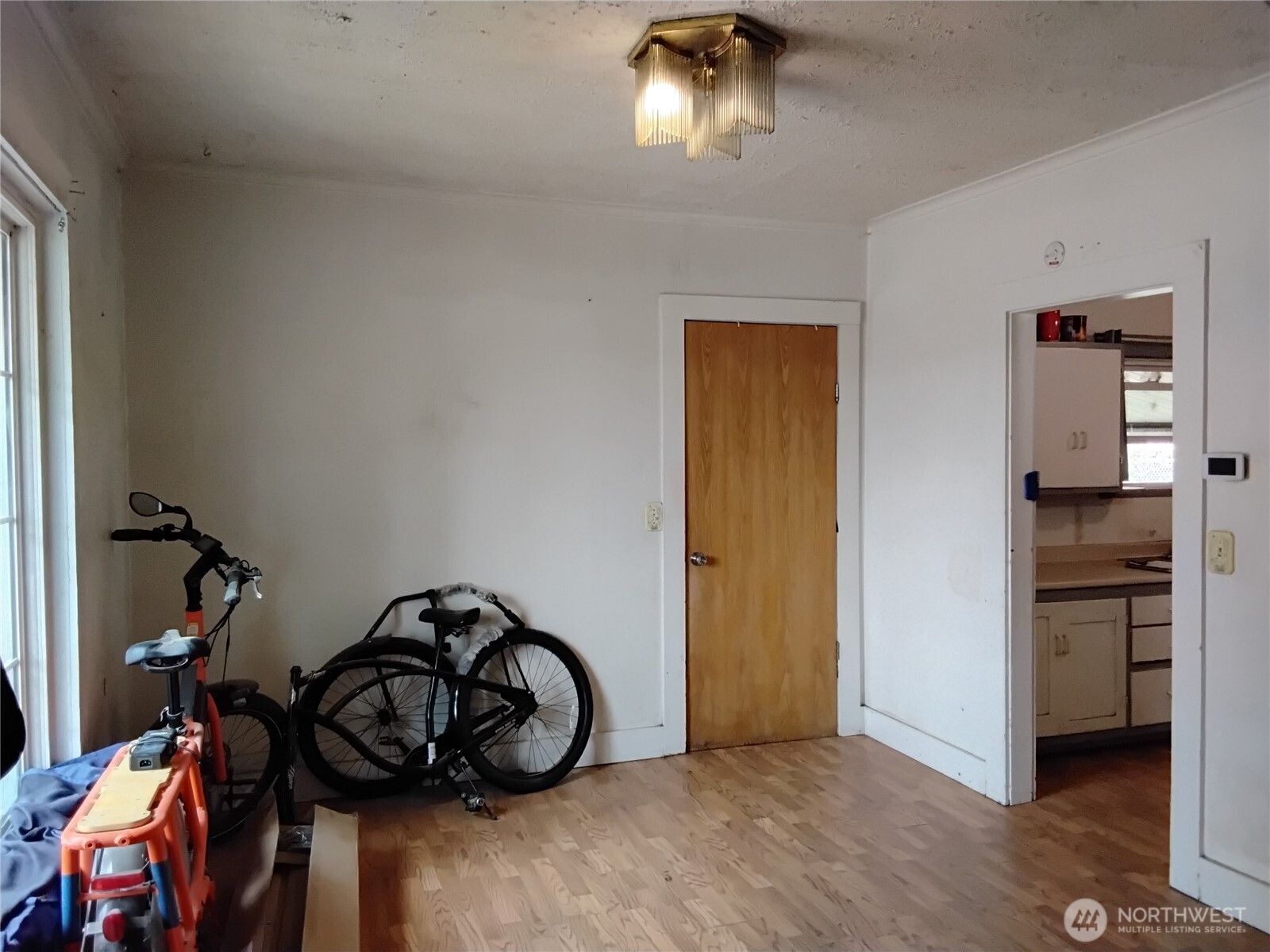 910 Dogwood Street
