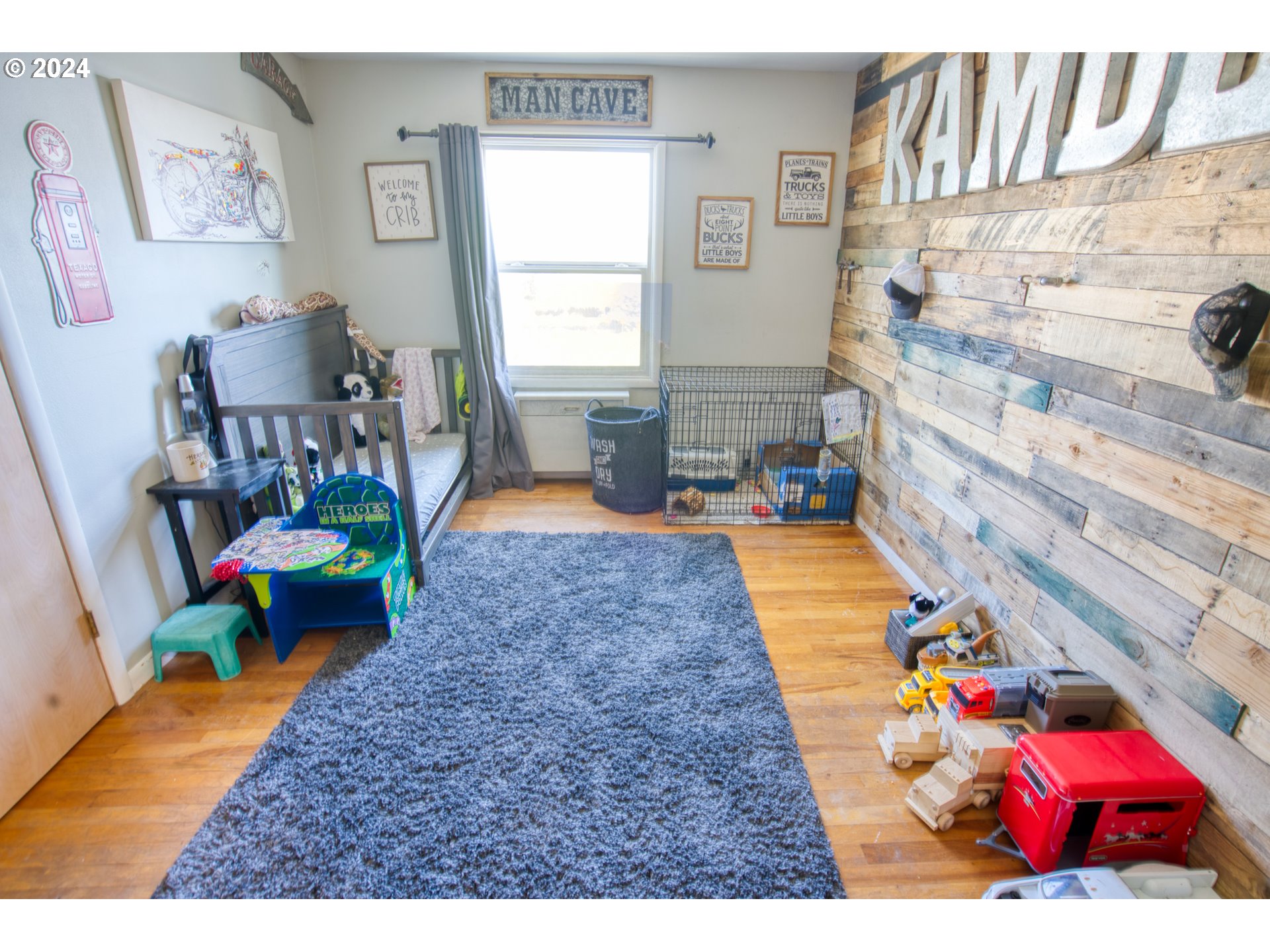 302 W BYARS AVE