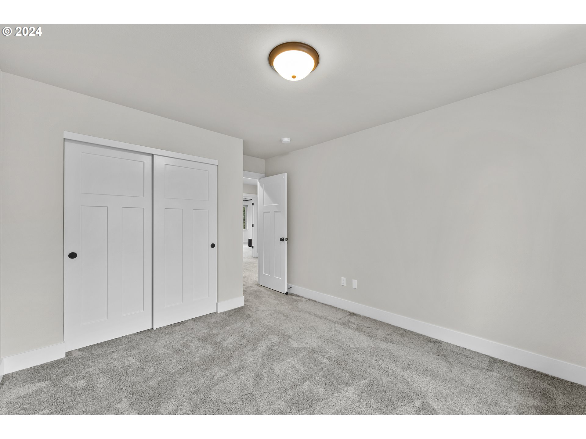 15679 NE CLACKAMAS CT