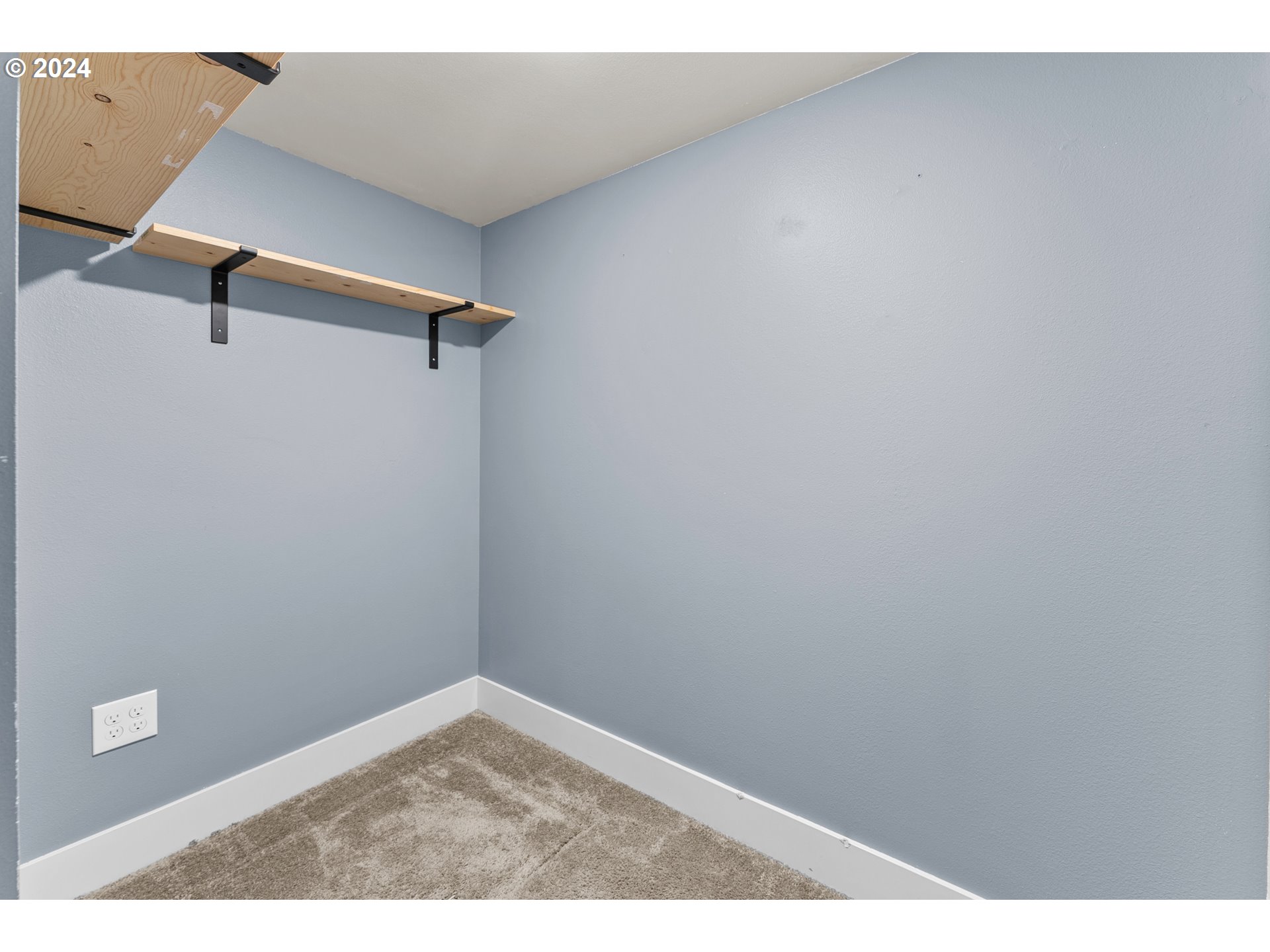 15679 NE CLACKAMAS CT