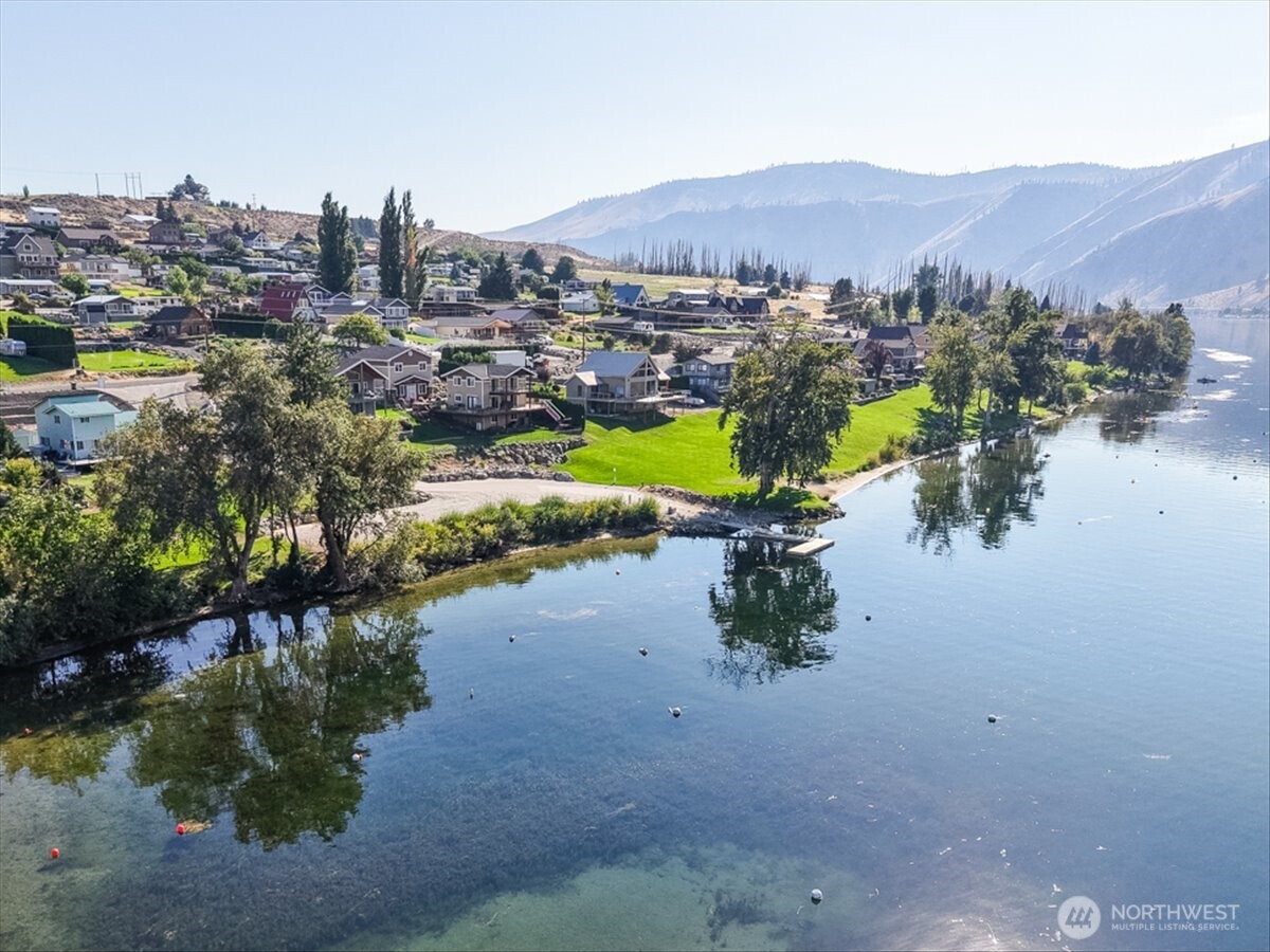 328 Pineview Drive