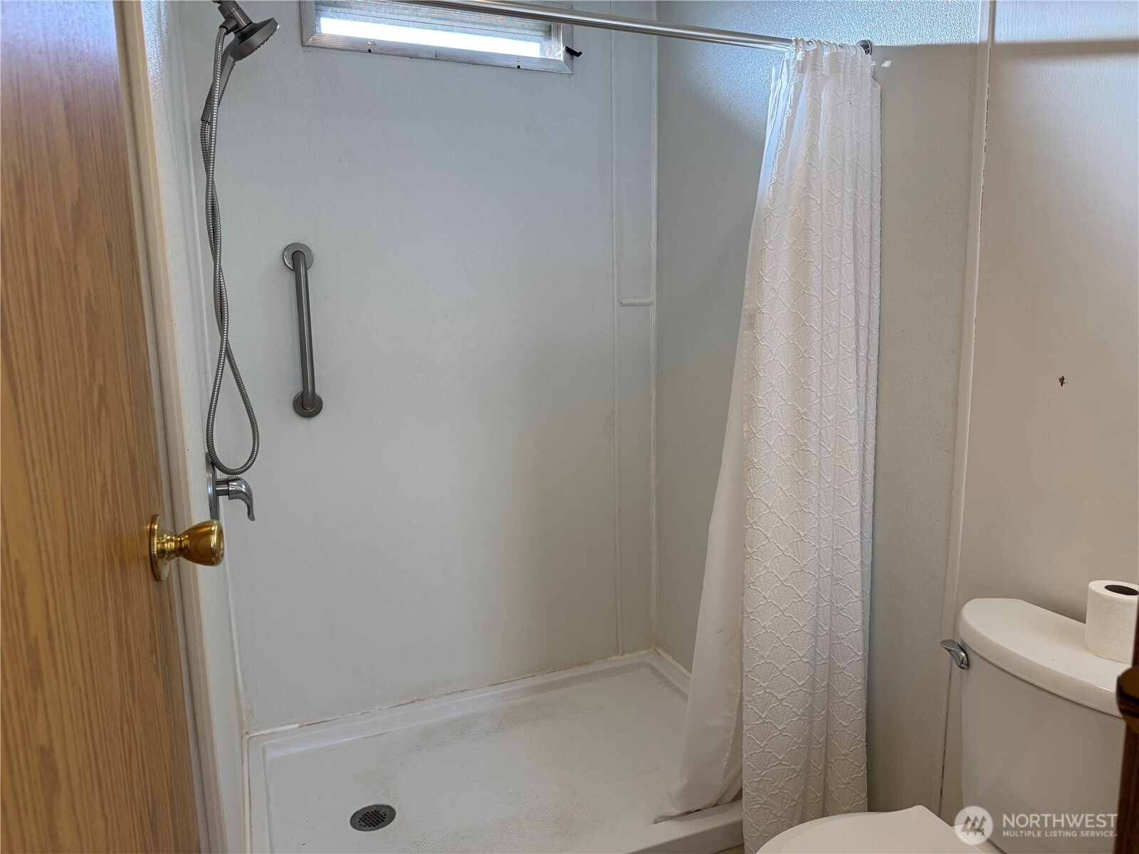 1608 N Western Avenue Unit: 15