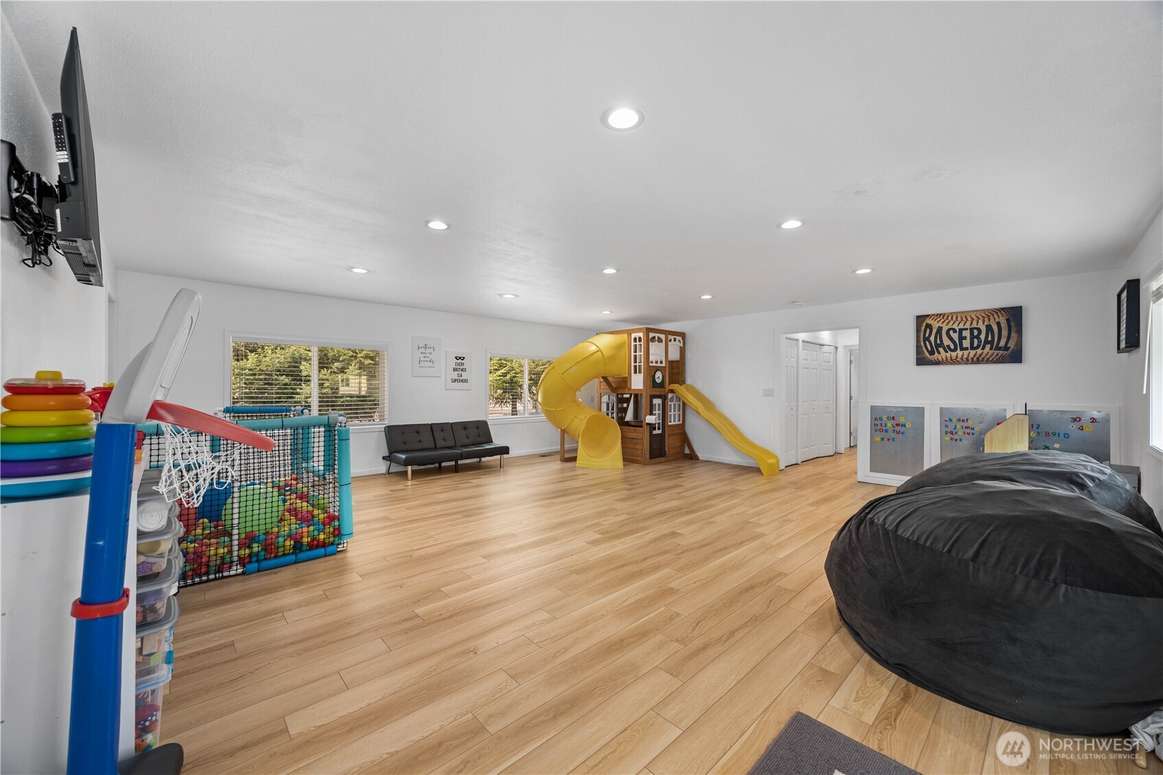 4621 Navarre Coulee Road