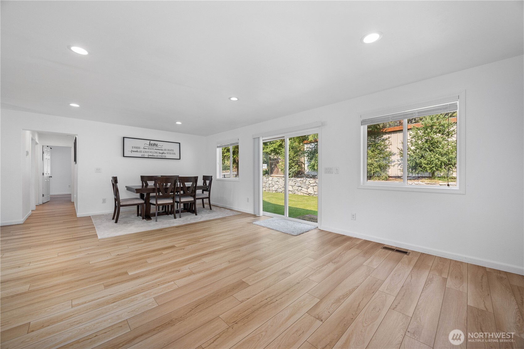 4621 Navarre Coulee Road
