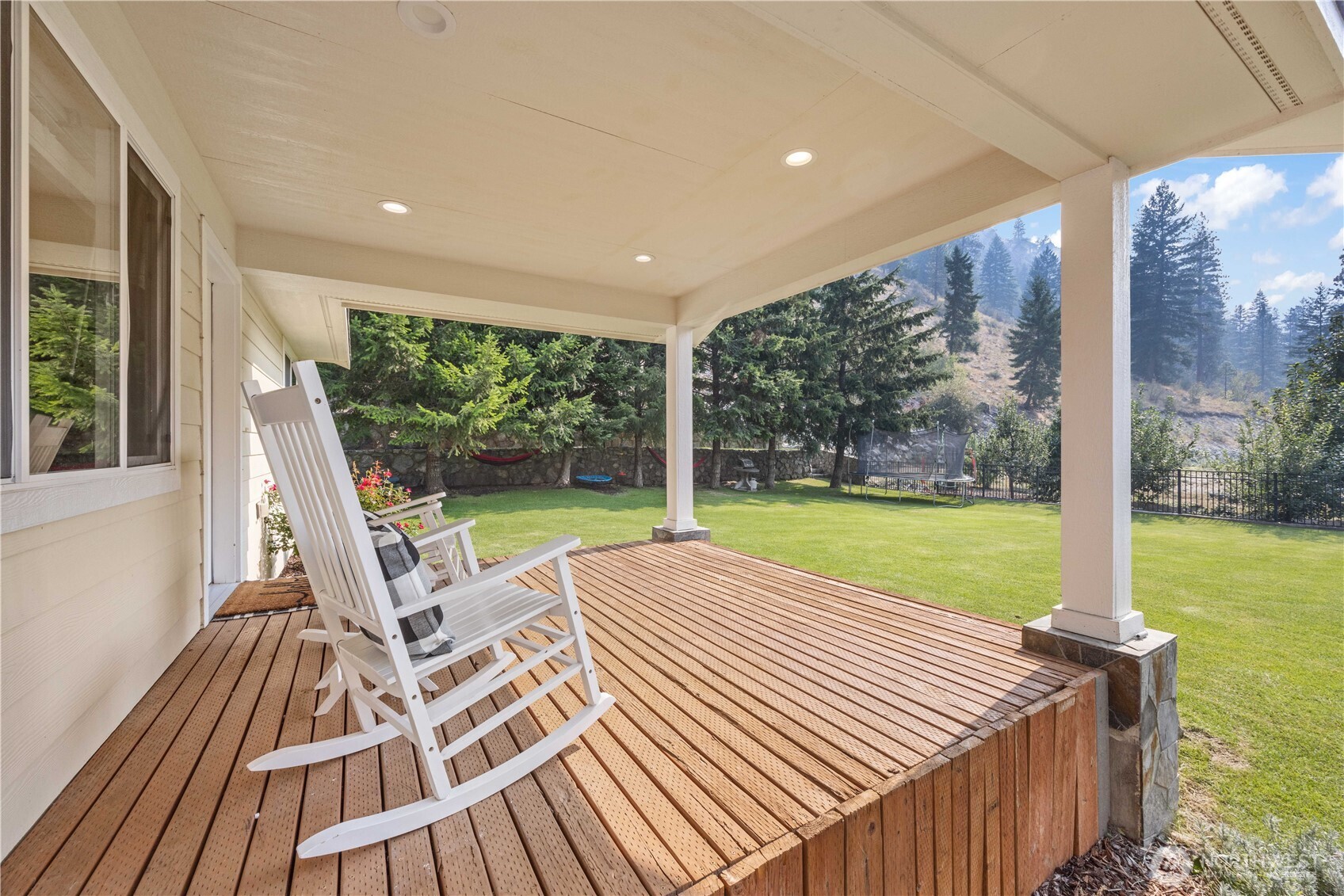4621 Navarre Coulee Road