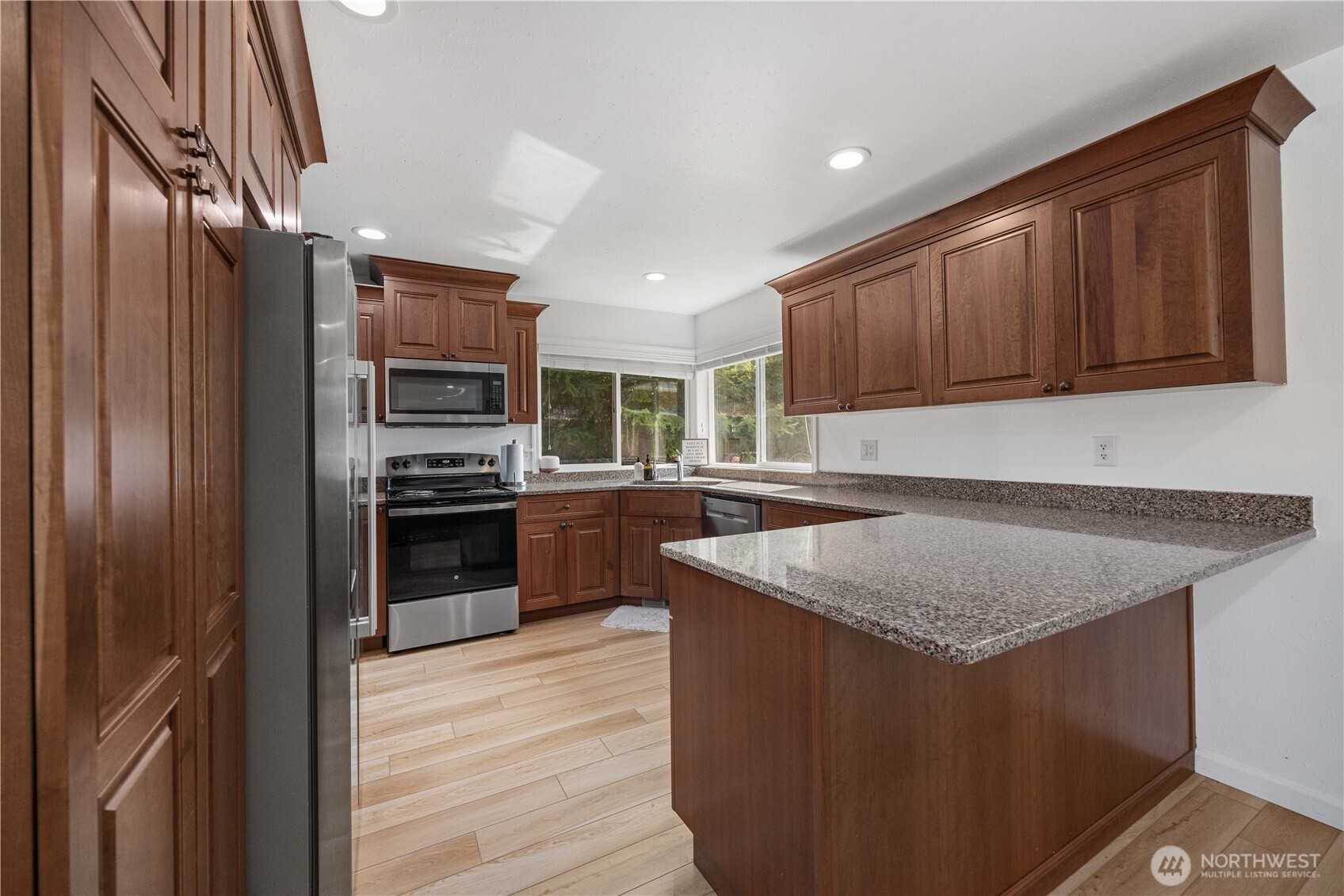 4621 Navarre Coulee Road