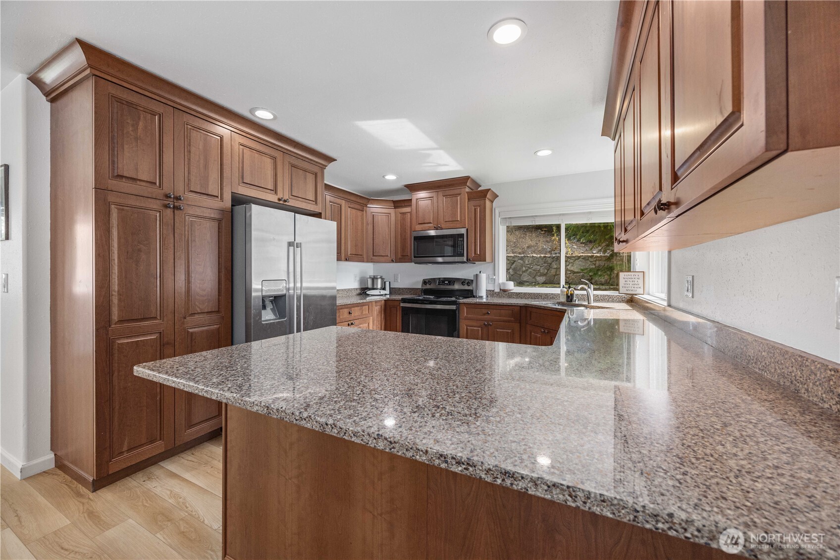 4621 Navarre Coulee Road