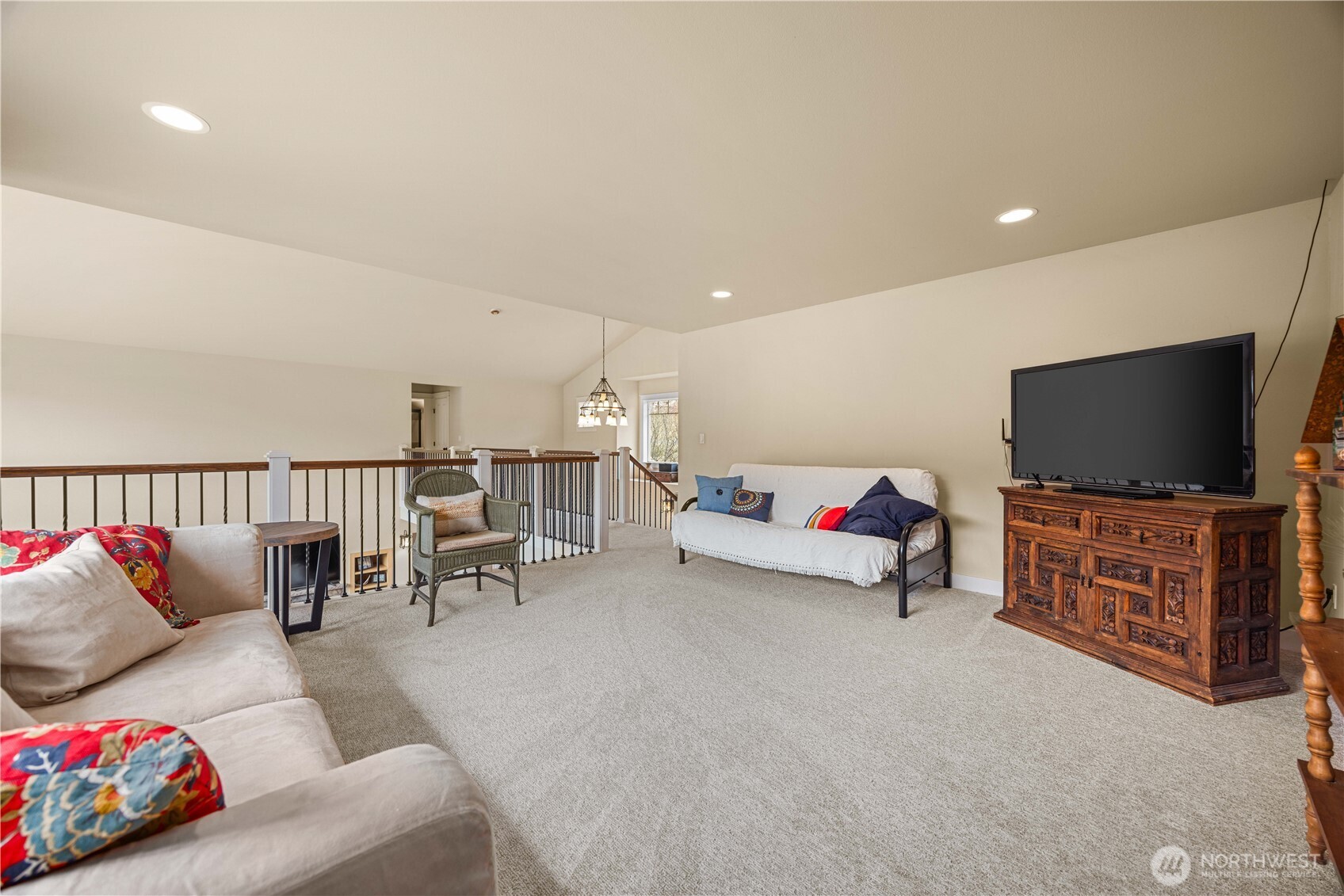 35 Sackett Glen Lane