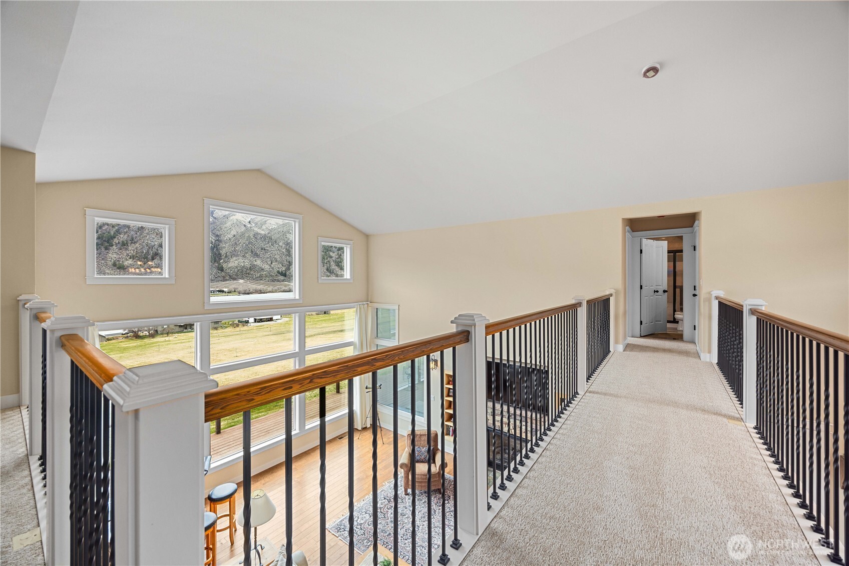 35 Sackett Glen Lane