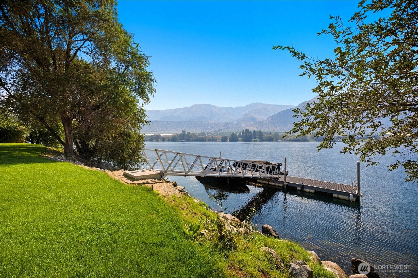 35 Sackett Glen Lane