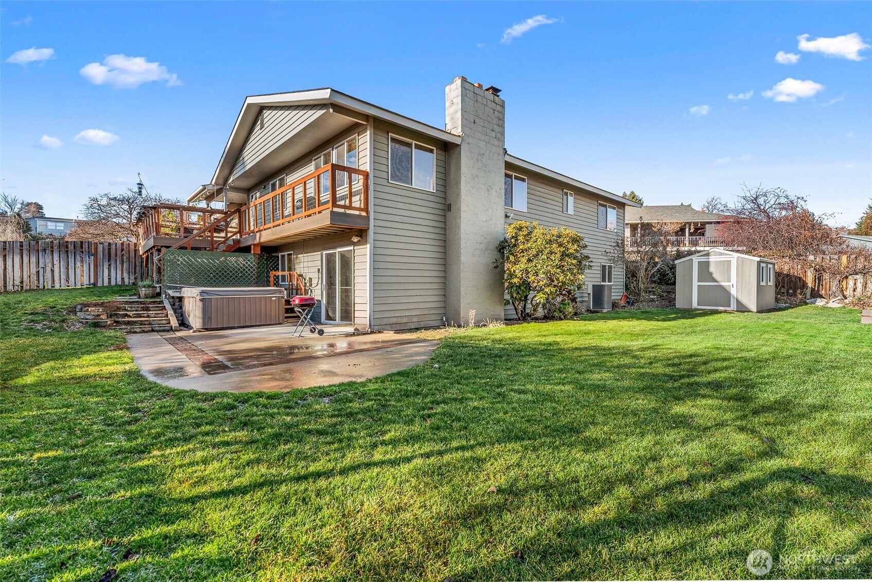 2591 Lemaister Avenue