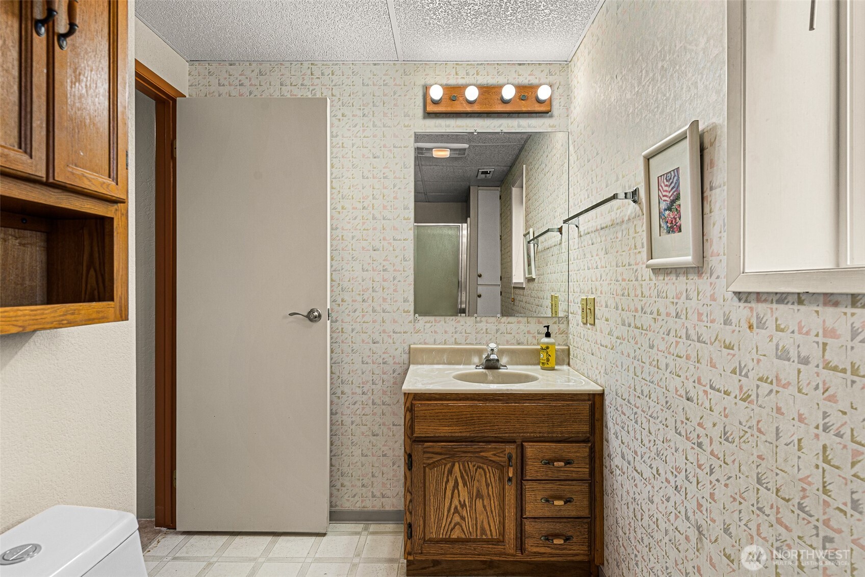 2591 Lemaister Avenue