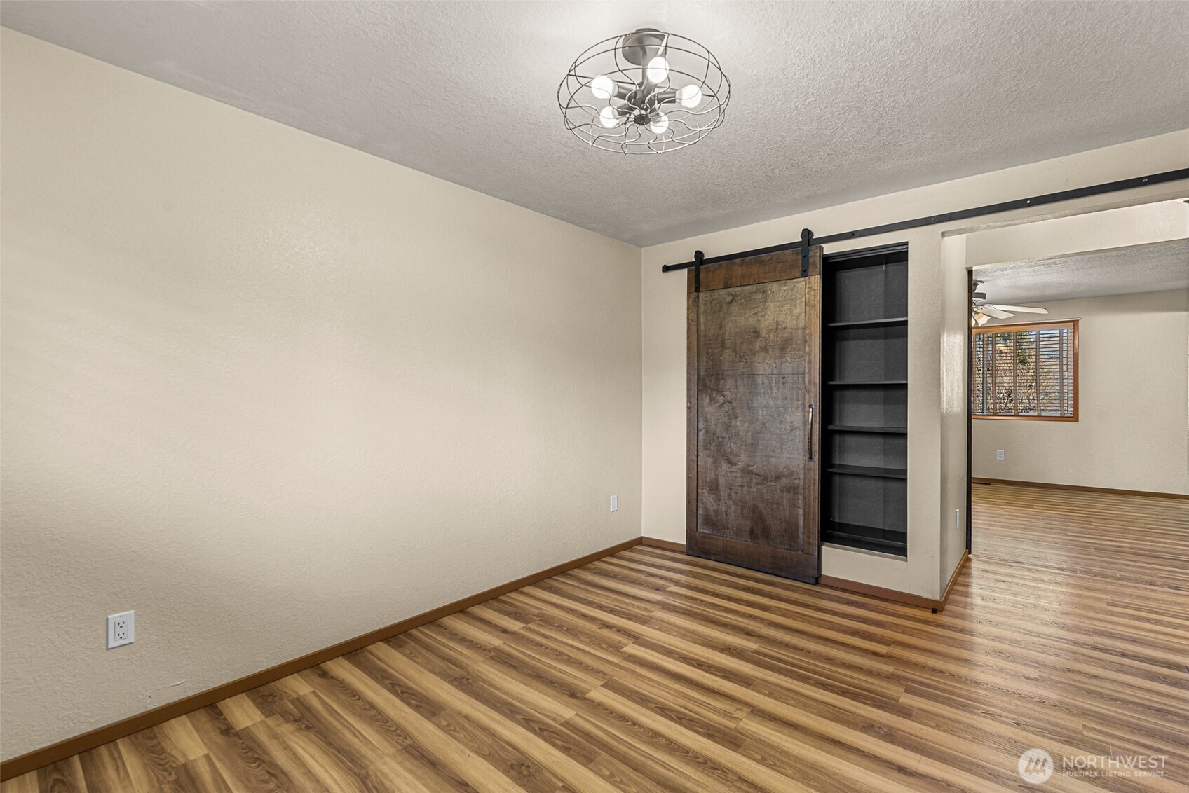 2591 Lemaister Avenue