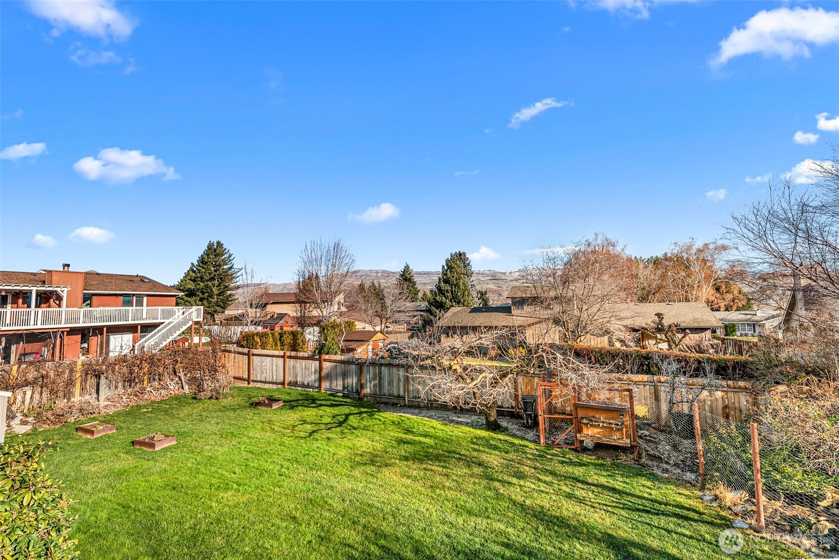 2591 Lemaister Avenue