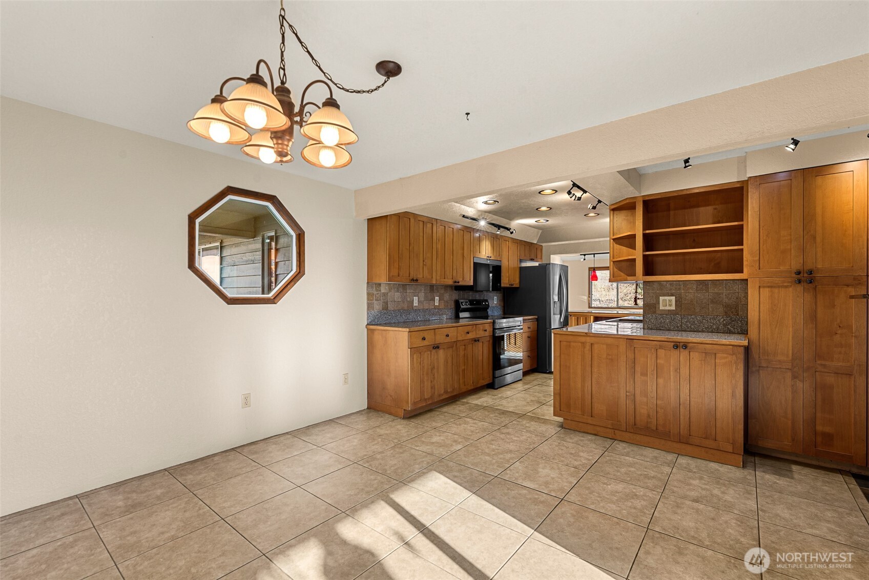 2591 Lemaister Avenue