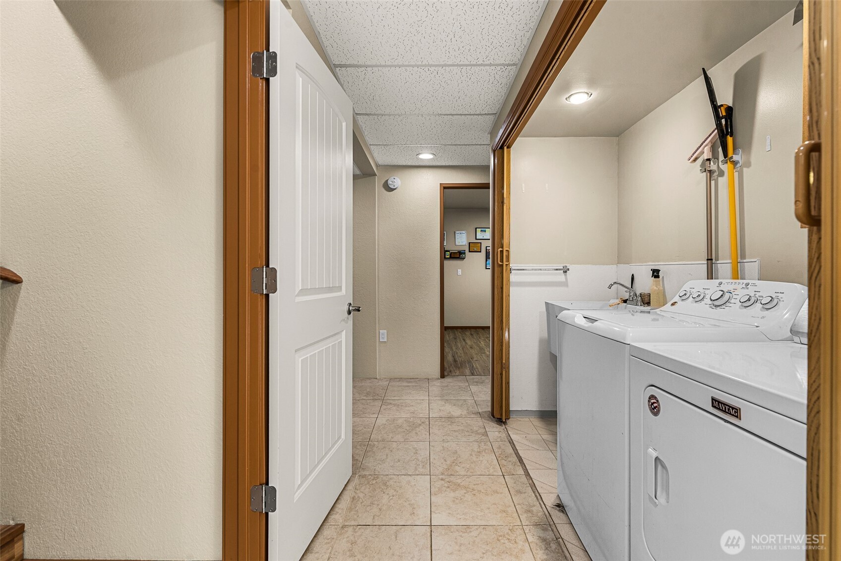 2591 Lemaister Avenue