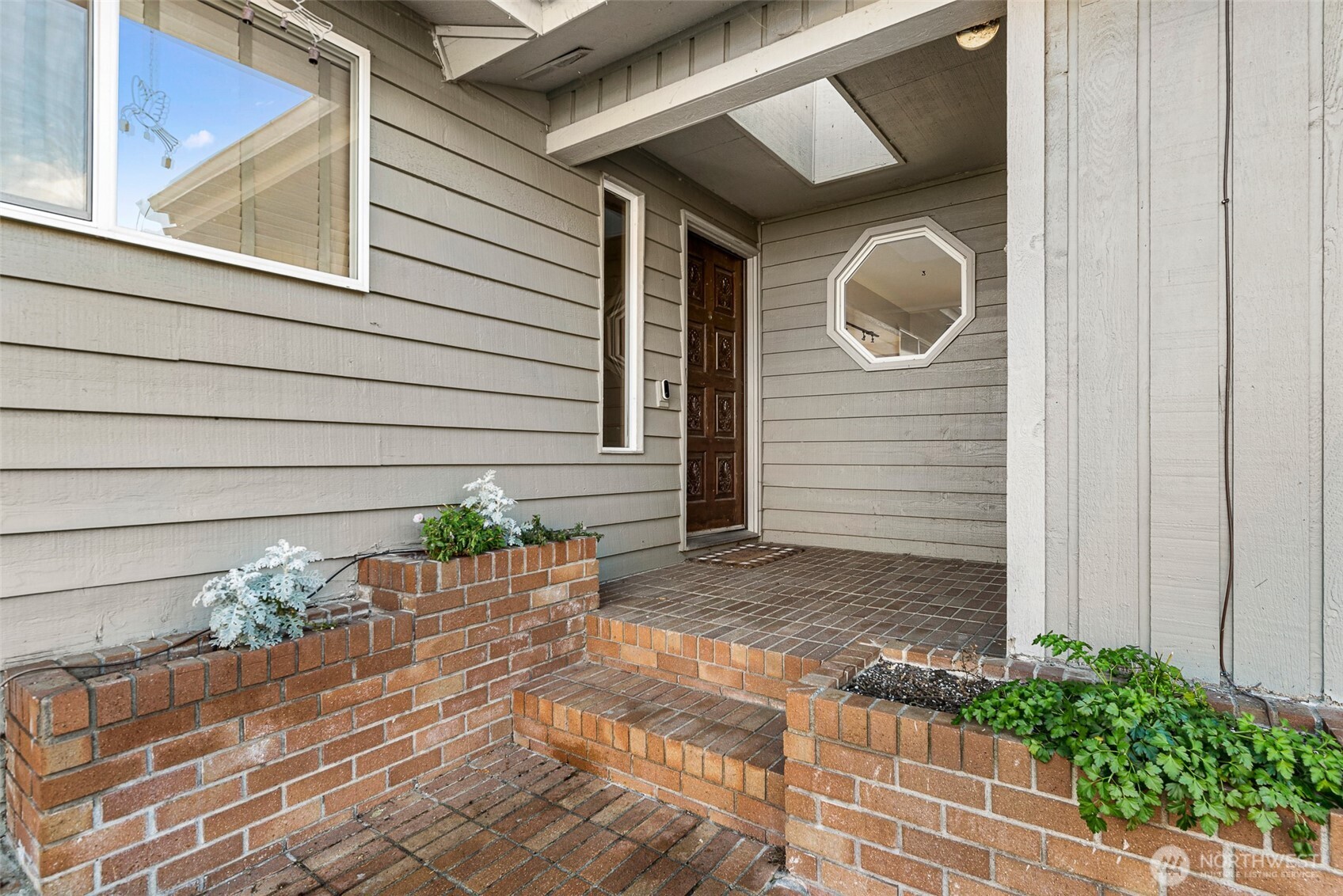 2591 Lemaister Avenue