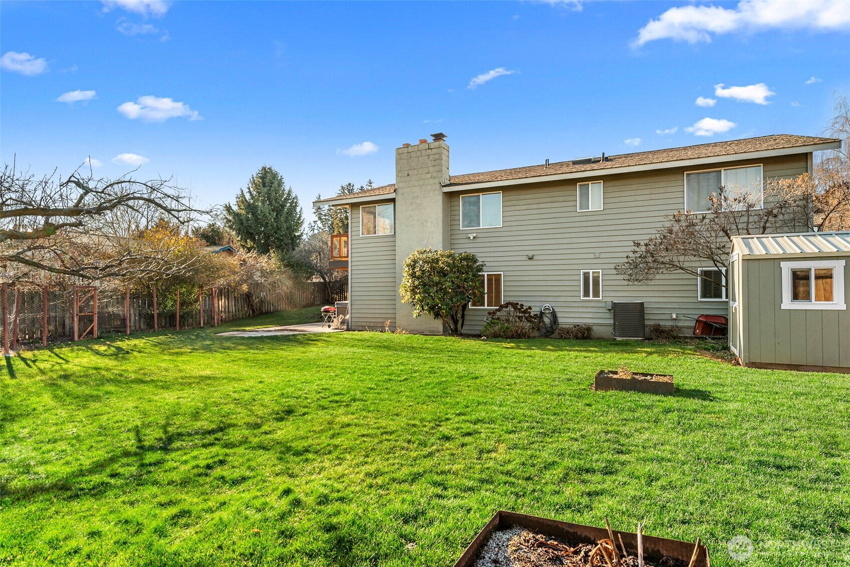 2591 Lemaister Avenue