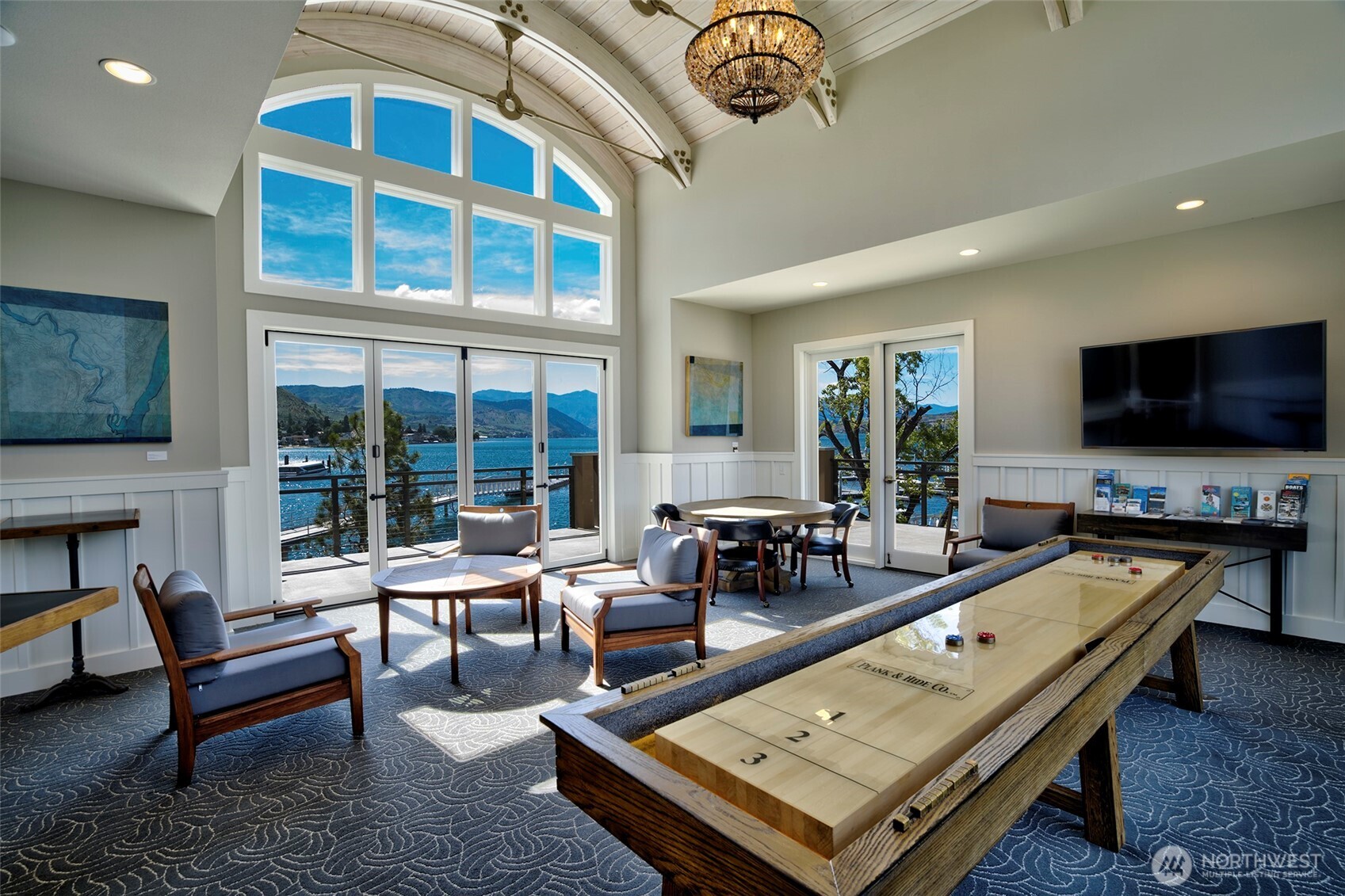 1350 W Woodin Avenue Unit: C-25