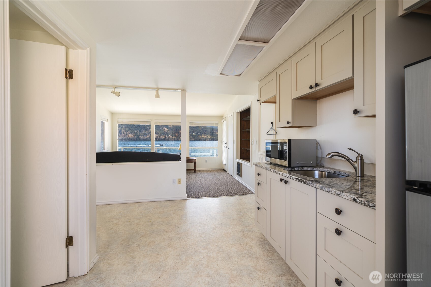 665 Manson Boulevard