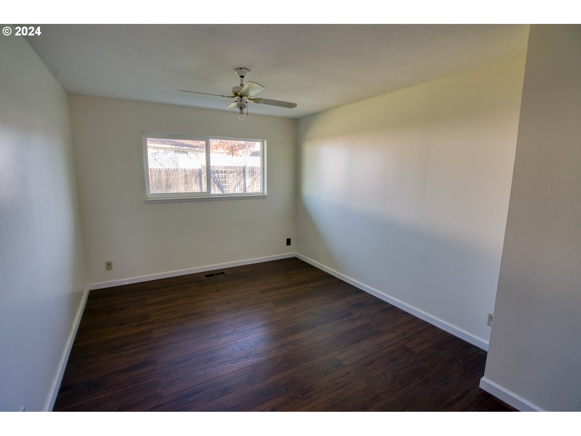 304 BRASHEAR WAY