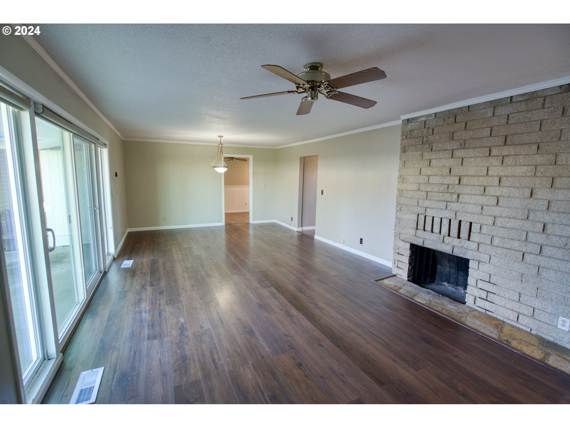 304 BRASHEAR WAY