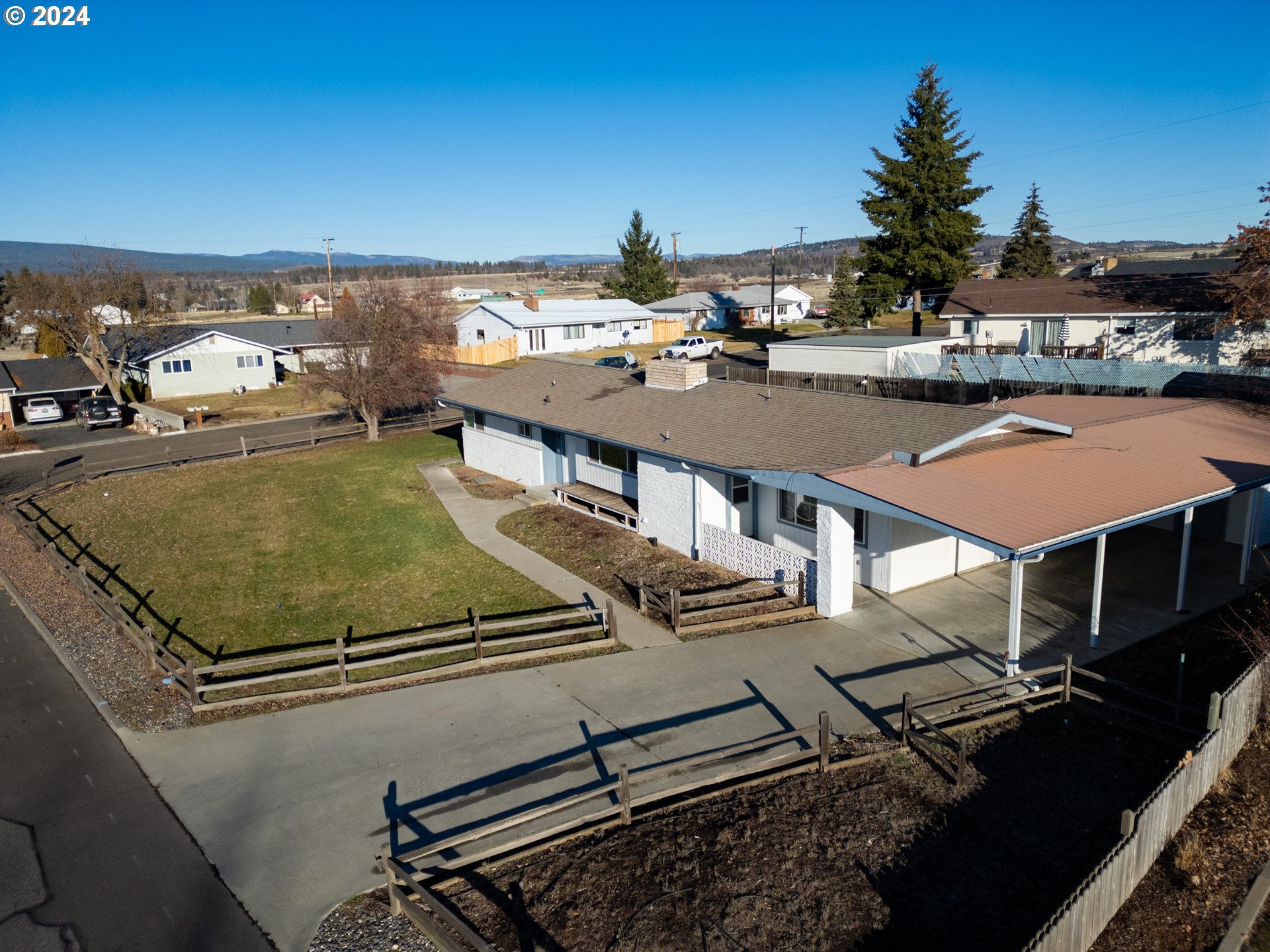 304 BRASHEAR WAY