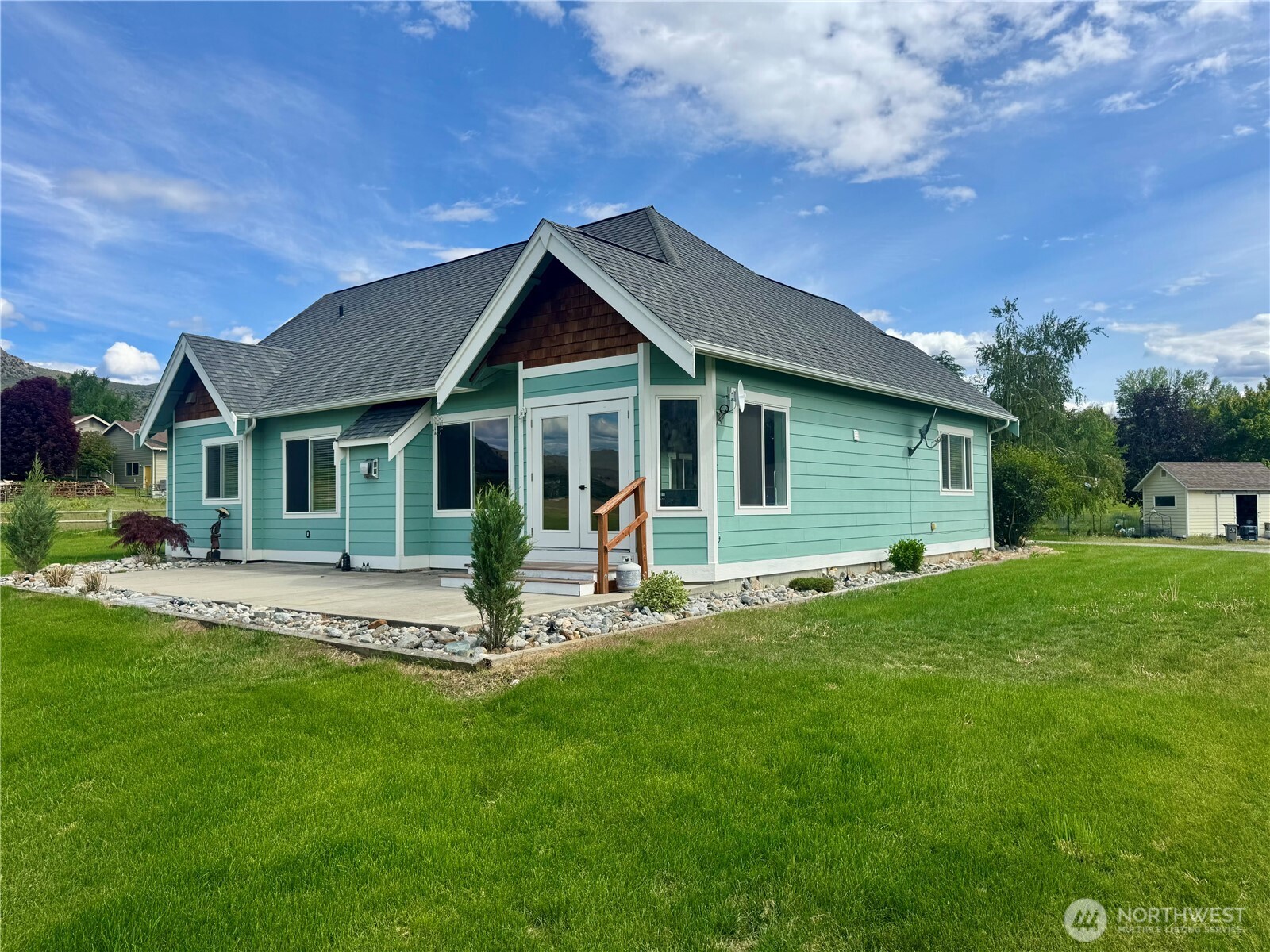 31 Apple Meadow Drive