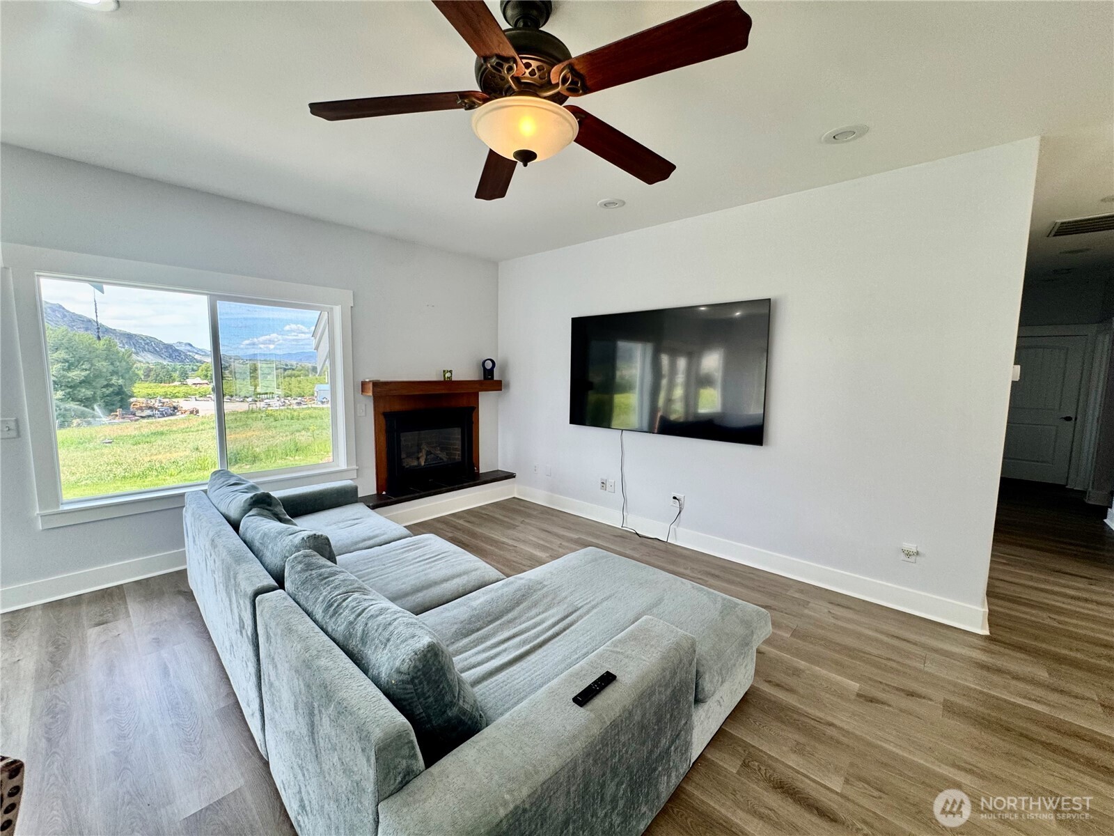 31 Apple Meadow Drive