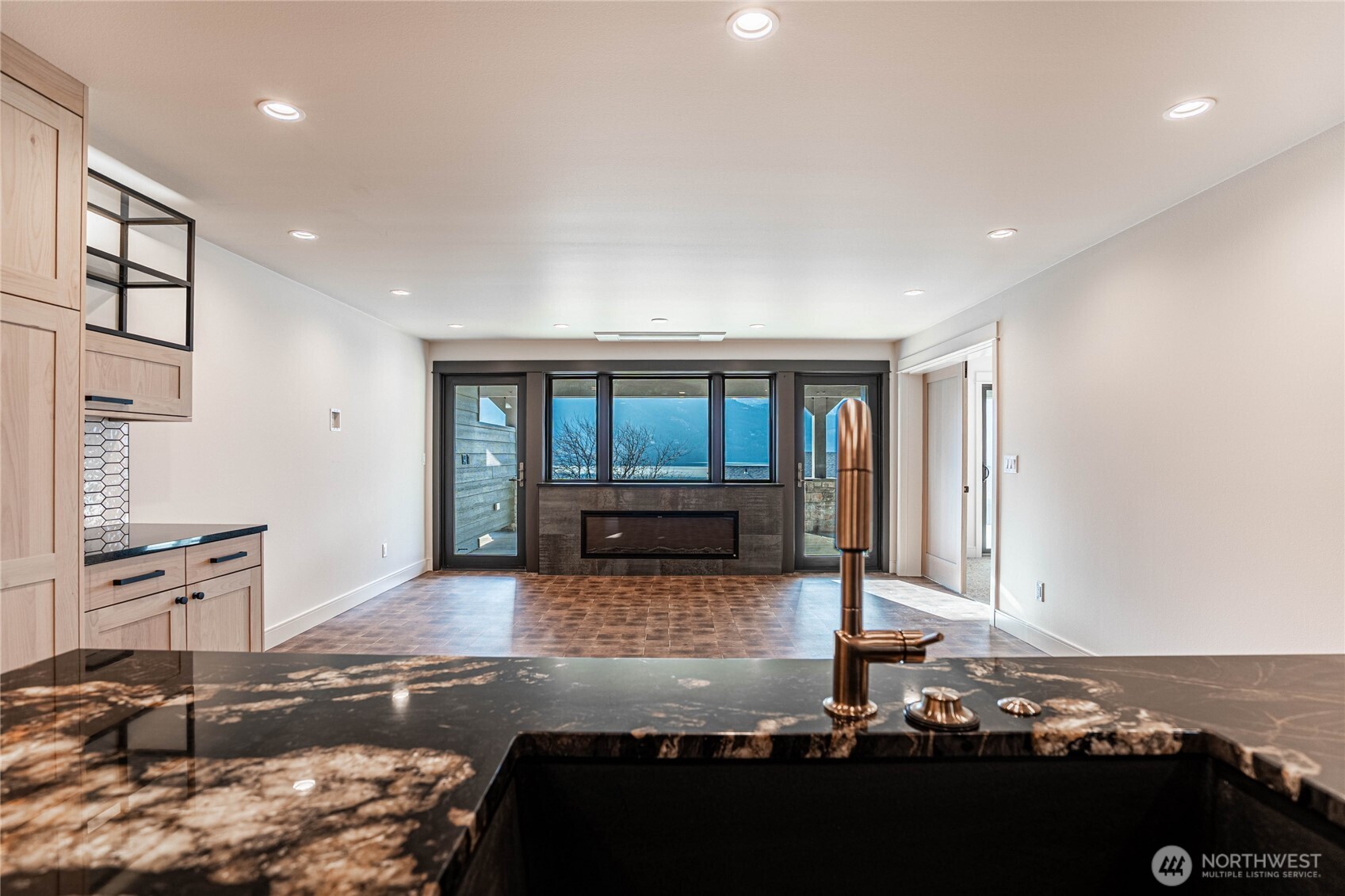 1 Yacinde Court Unit: G2