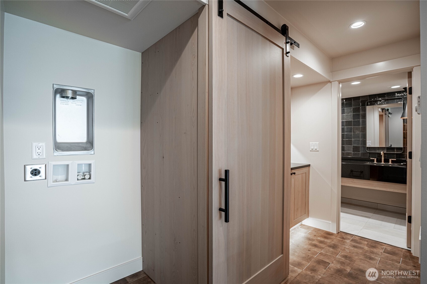 1 Yacinde Court Unit: G2